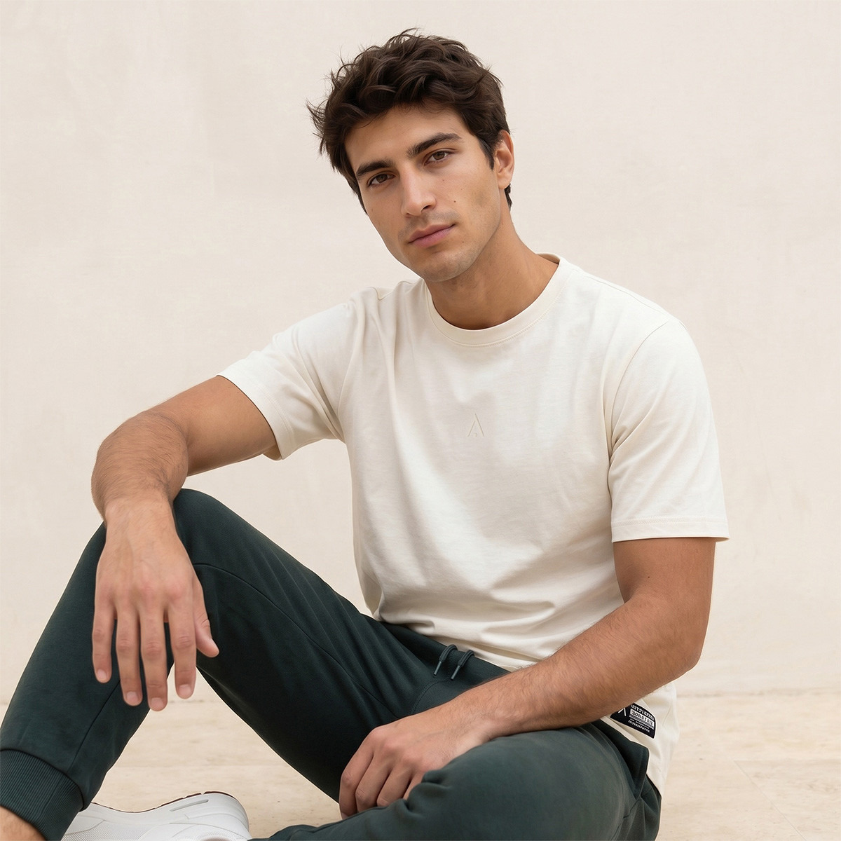تيشيرت بيرفورمانس بطبعات -men-clothing-sportswearandactivewear-tshirtsandpolos-image-1