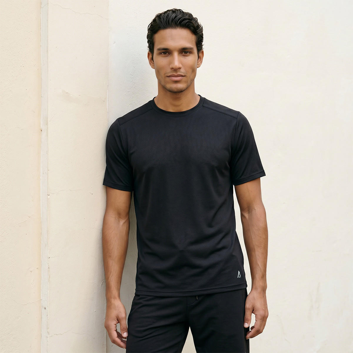 Soft Touch T-shirt-men-clothing-sportswearandactivewear-tshirtsandpolos-image-1