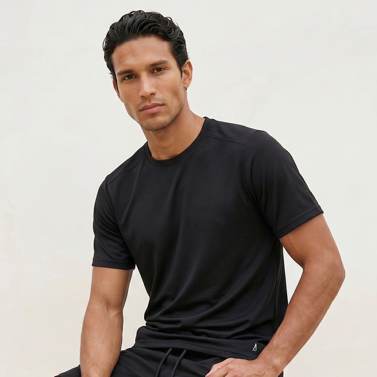 Soft Touch T-shirt-men-clothing-sportswearandactivewear-tshirtsandpolos-image-4
