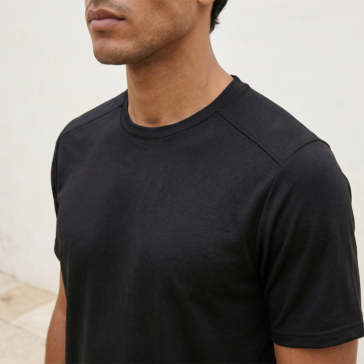 Soft Touch T-shirt-men-clothing-sportswearandactivewear-tshirtsandpolos-image-5
