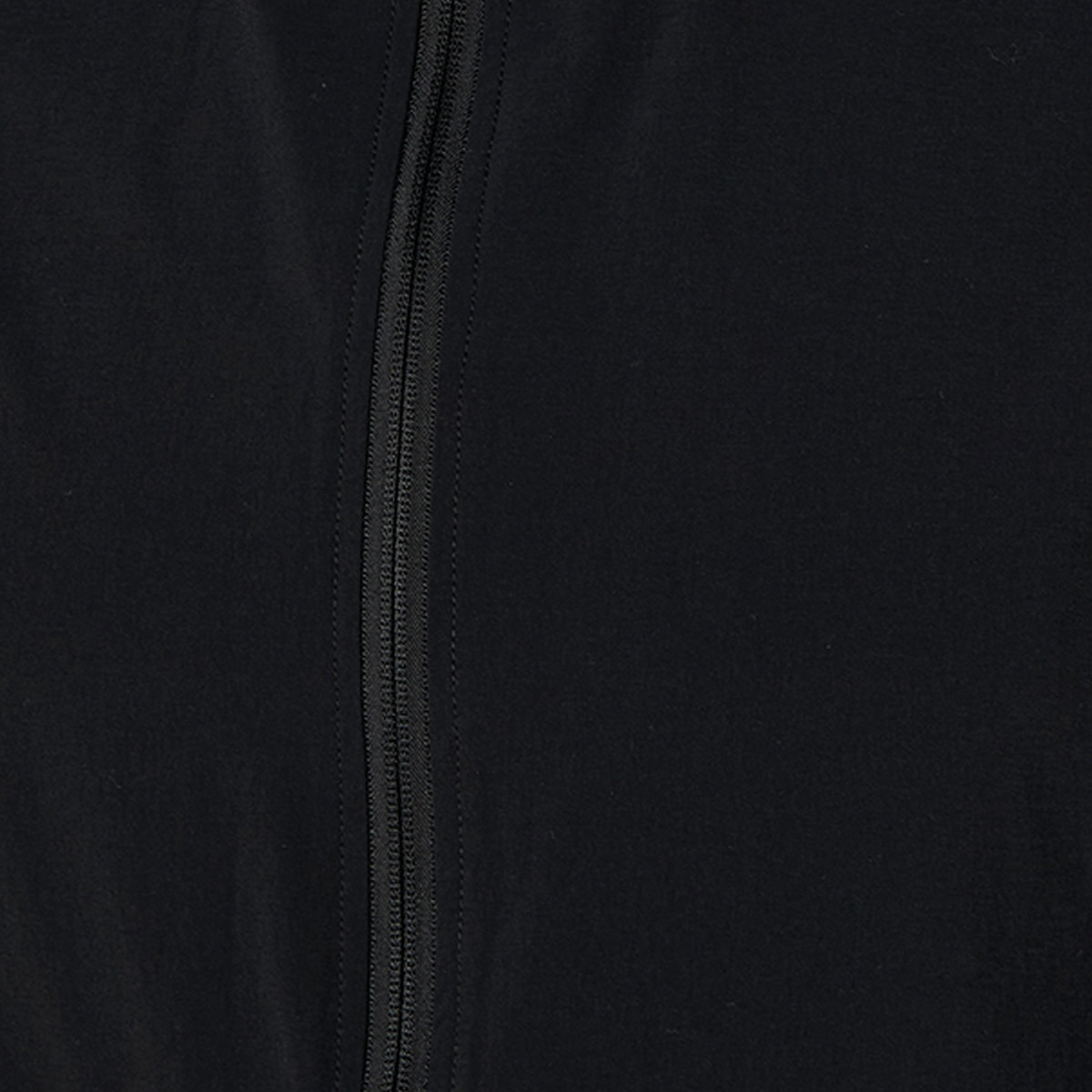 جاكيت بياقة عالية وسحاب-men-clothing-jacketsandblazers-jackets-image-2