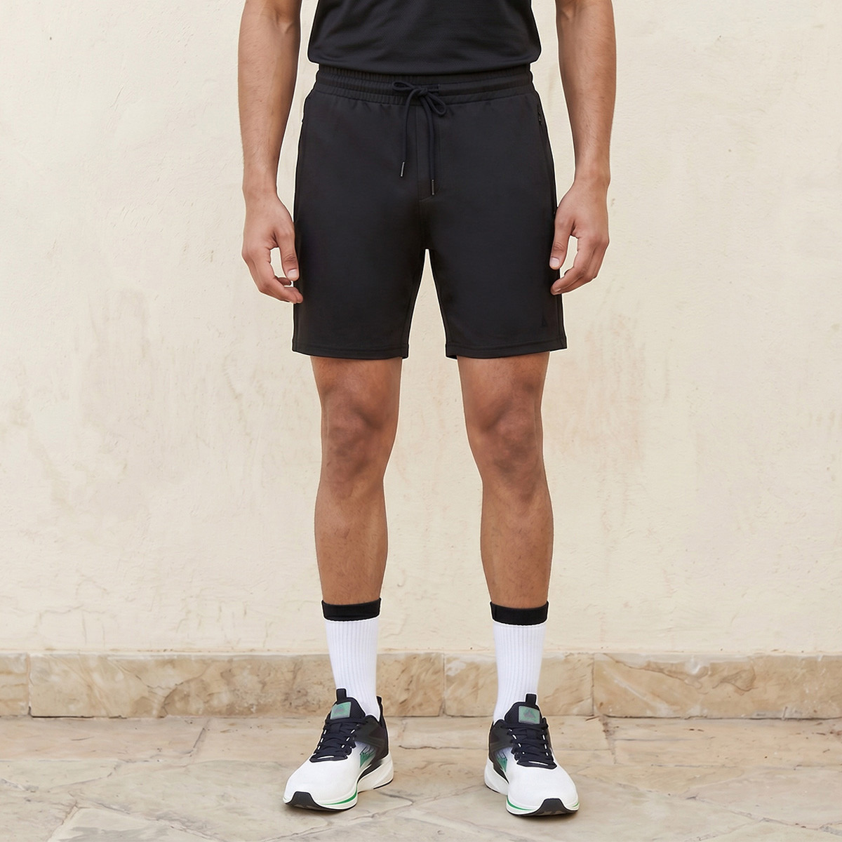 شورت ناعم الملمس-men-clothing-bottoms-shorts-image-1
