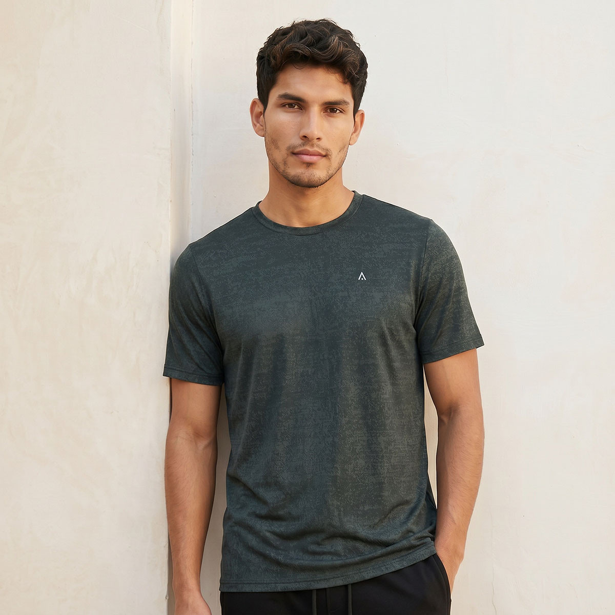 Core Performance 2-Way Stretch T-shirt-men-clothing-sportswearandactivewear-tshirtsandpolos-image-6