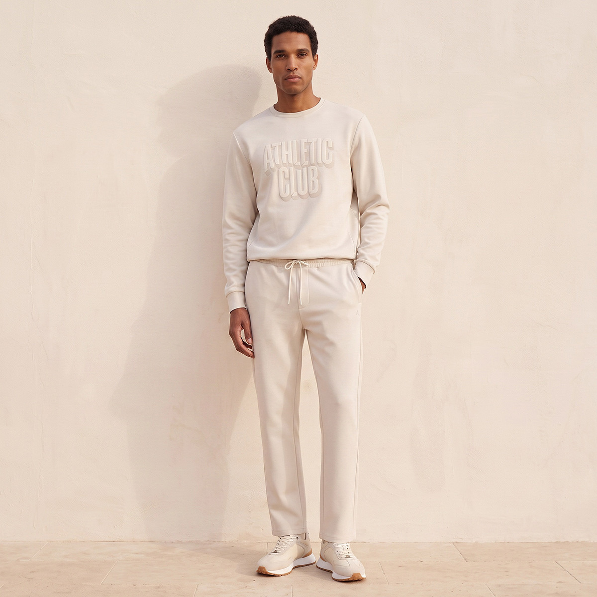 بنطلون رياضي مرن بقصة مريحة وعملية للرجال-men-clothing-sportswearandactivewear-bottoms-joggers-image-2