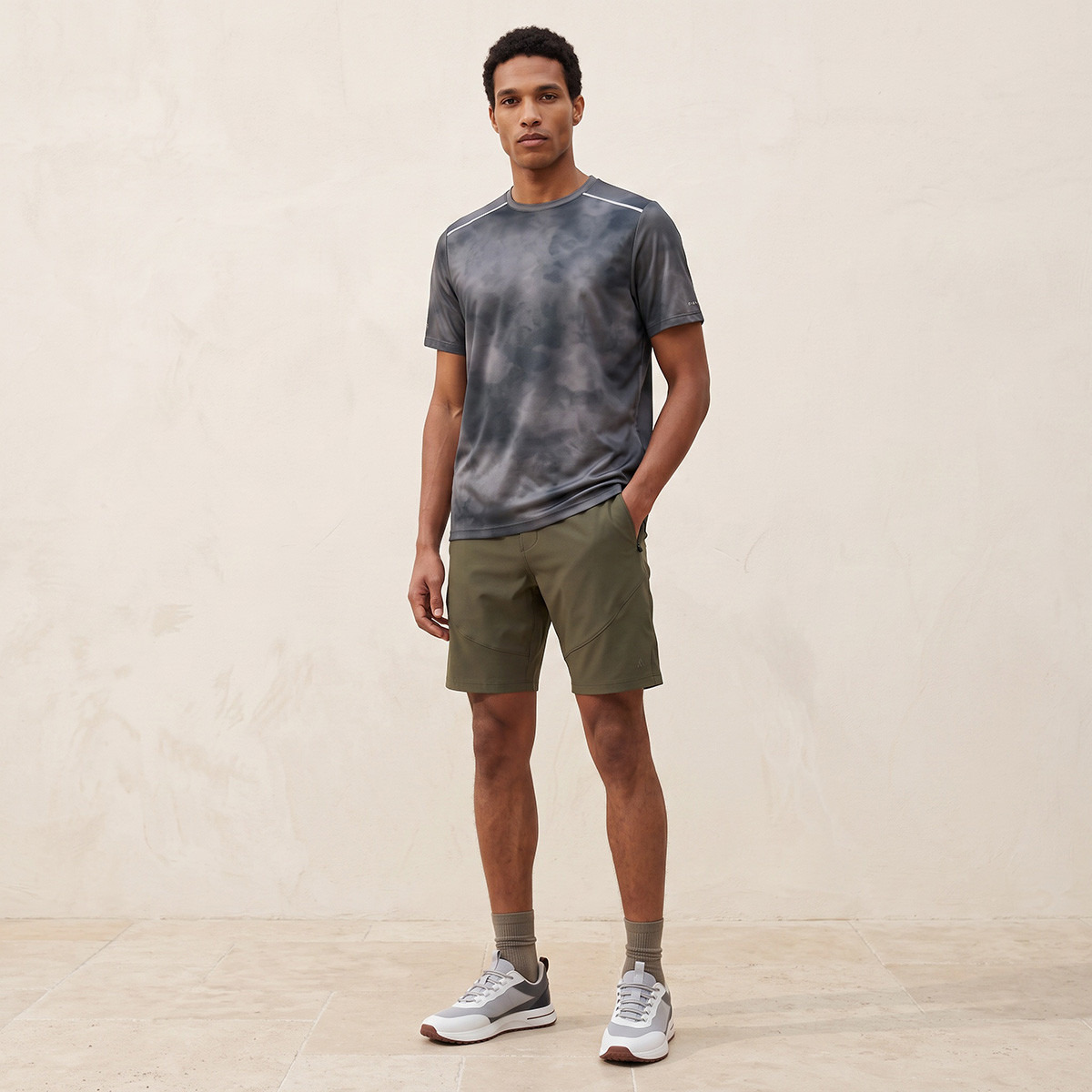 تيشيرت تدريب بطبعات-men-clothing-sportswearandactivewear-tshirtsandpolos-image-2