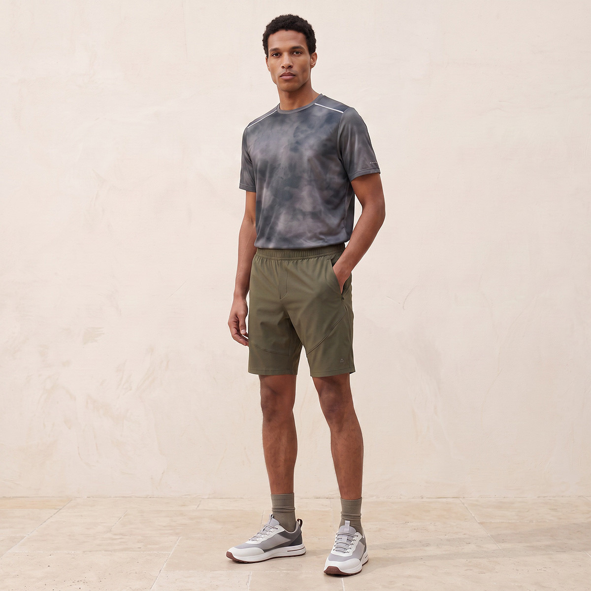 تيشيرت تدريب بطبعات-men-clothing-sportswearandactivewear-tshirtsandpolos-image-5