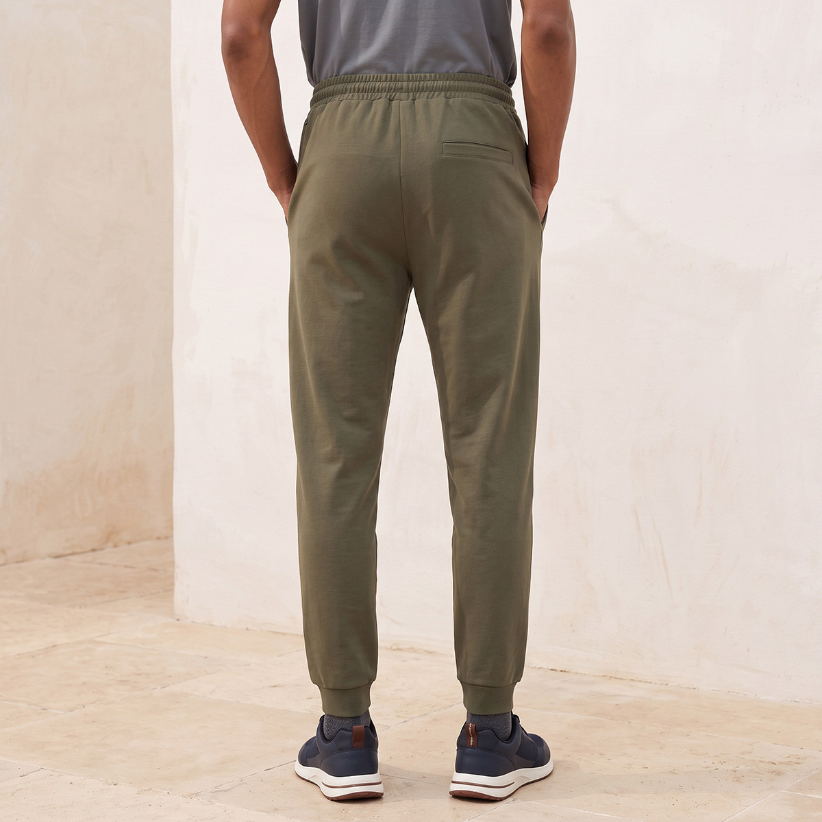 Joggers with Drawstring Closure-men-clothing-sportswearandactivewear-bottoms-joggers-image-3
