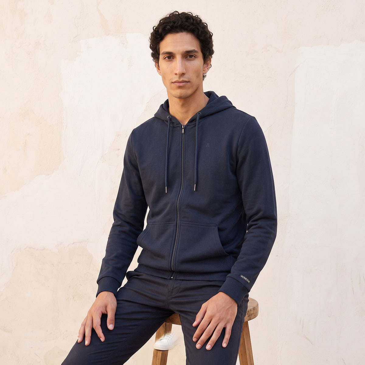 هودي بمرونة اتجاهين-men-winterwear-hoodiesandsweatshirts-image-1