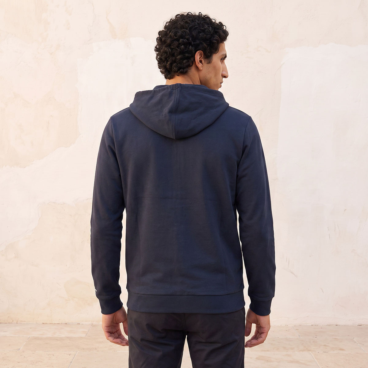 هودي بمرونة اتجاهين-men-winterwear-hoodiesandsweatshirts-image-3