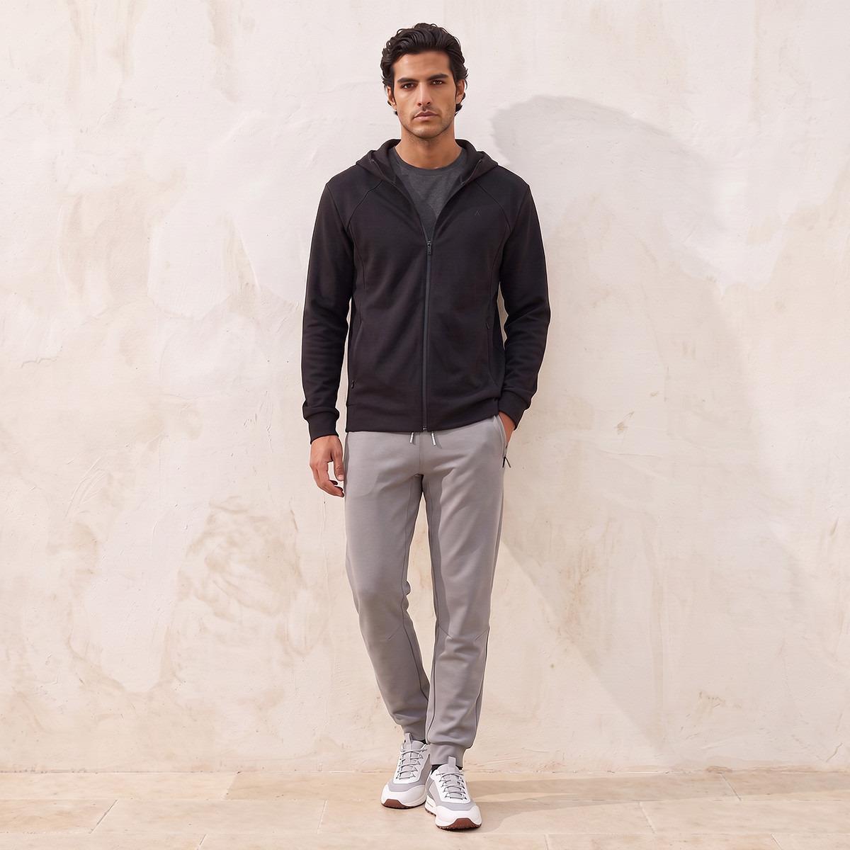 Pocket Detail Joggers-men-clothing-sportswearandactivewear-bottoms-joggers-image-2