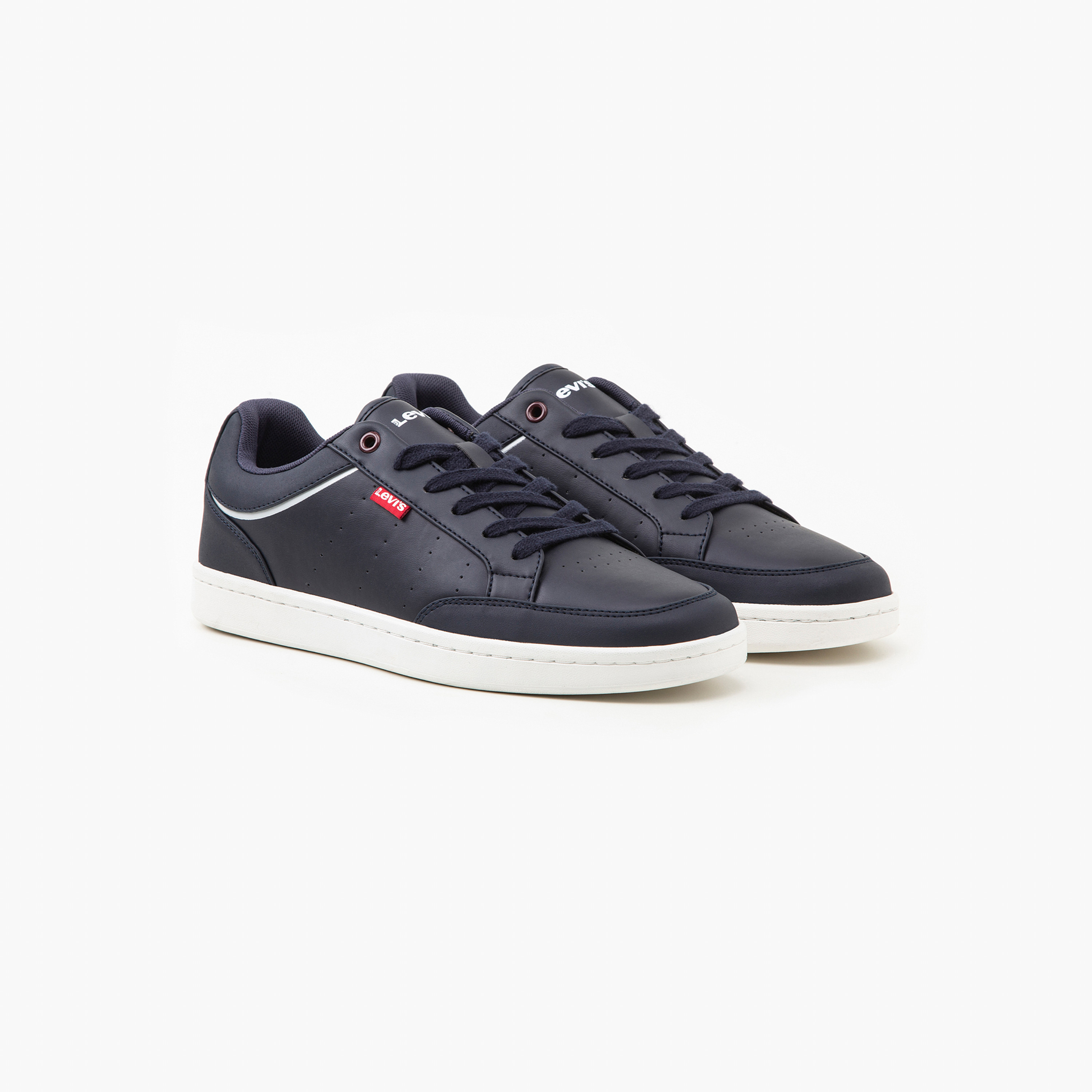 حذاء رياضي ذو بيلي 2.0 من ليفايز للرجال برباط علوي منخفض | 381090432-men-shoes-sneakers-image-1