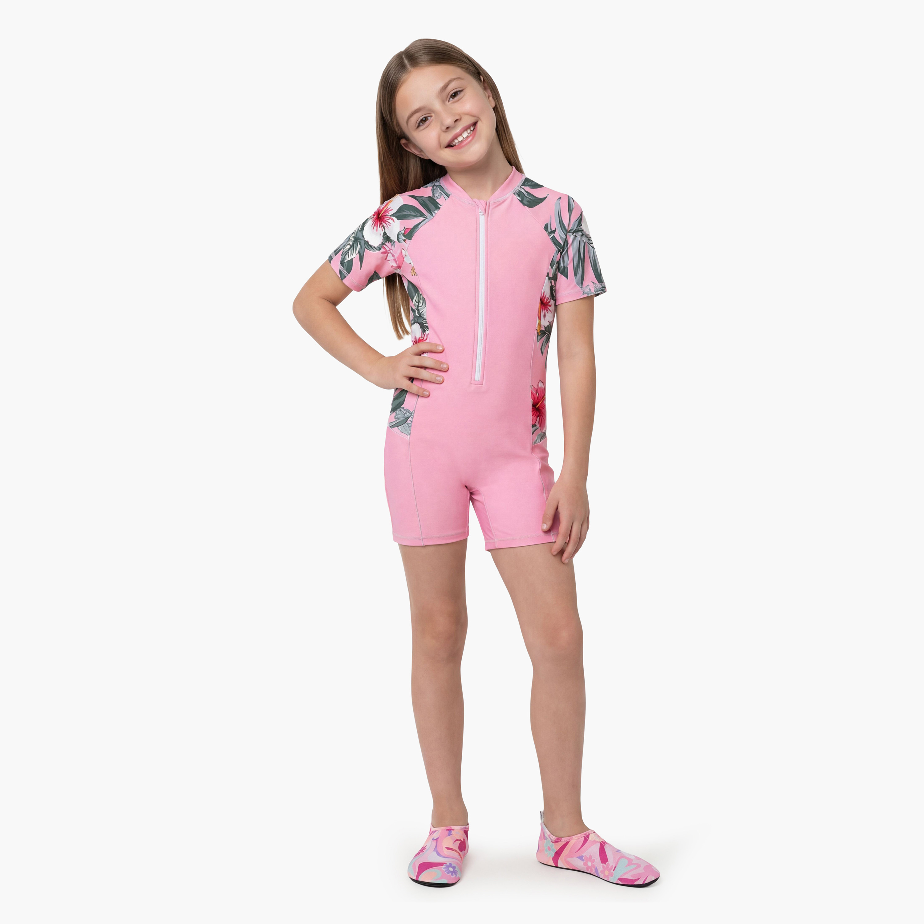 أحذية كويغا للفتيات للبلياردو والشاطئ - AOP بنفسجي رائع-sports-gear-swimming-girl-image-4