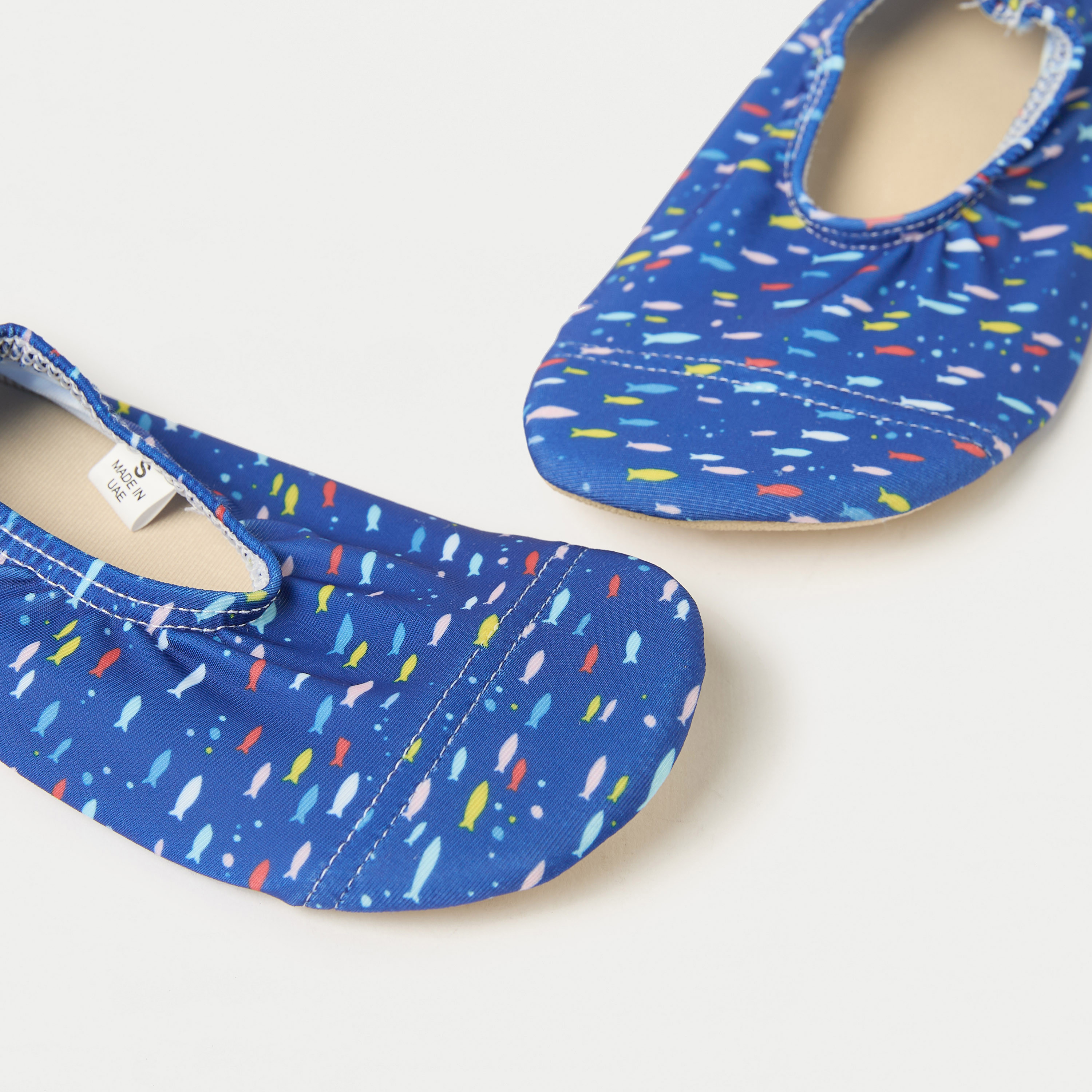Juniors All-Over Fish Print Anti-Slip Swimming Slippers-boys-clothing-sportswear-swimwear-image-4