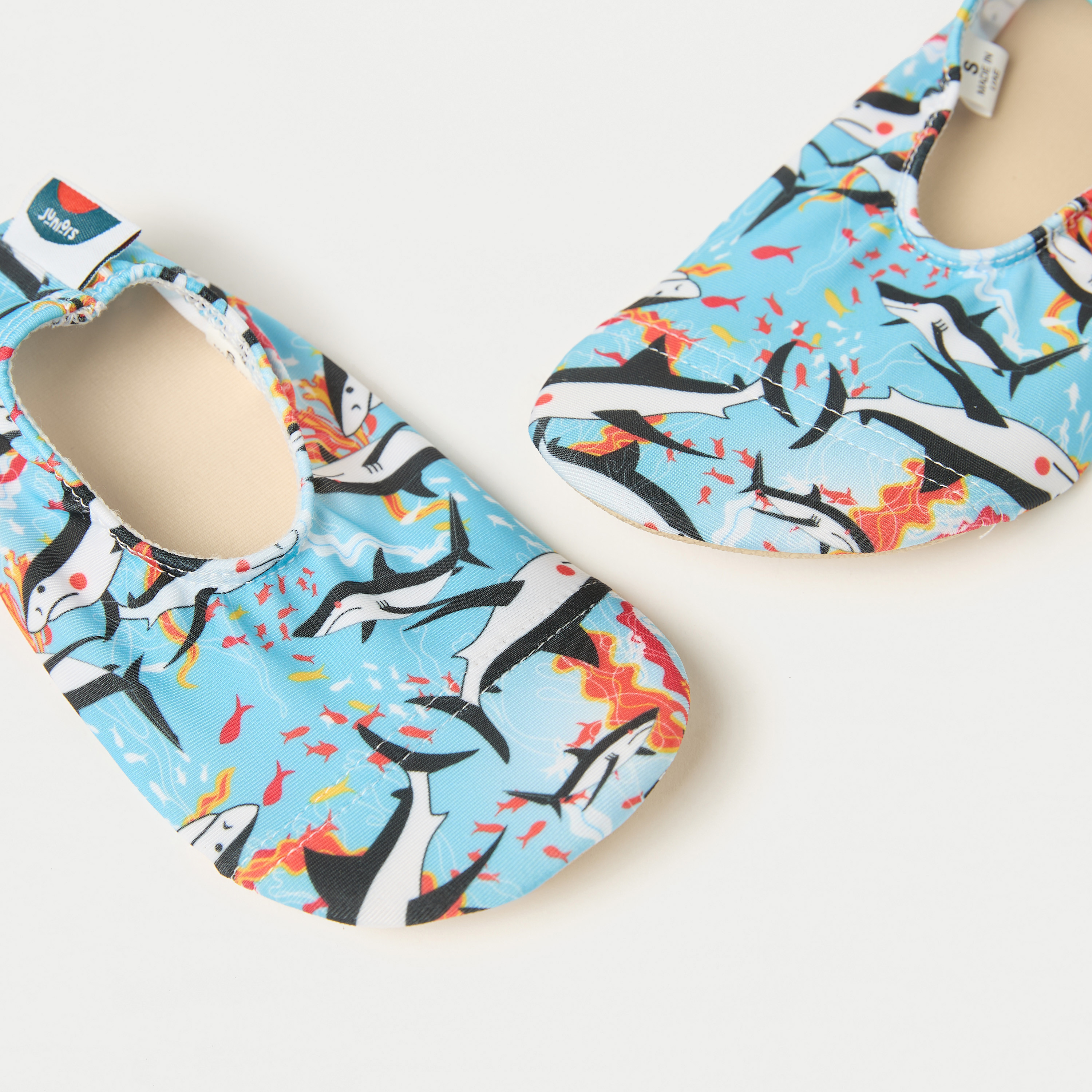 Juniors All-Over Shark Print Anti-Slip Swimming Slippers-boys-clothing-sportswear-swimwear-image-4