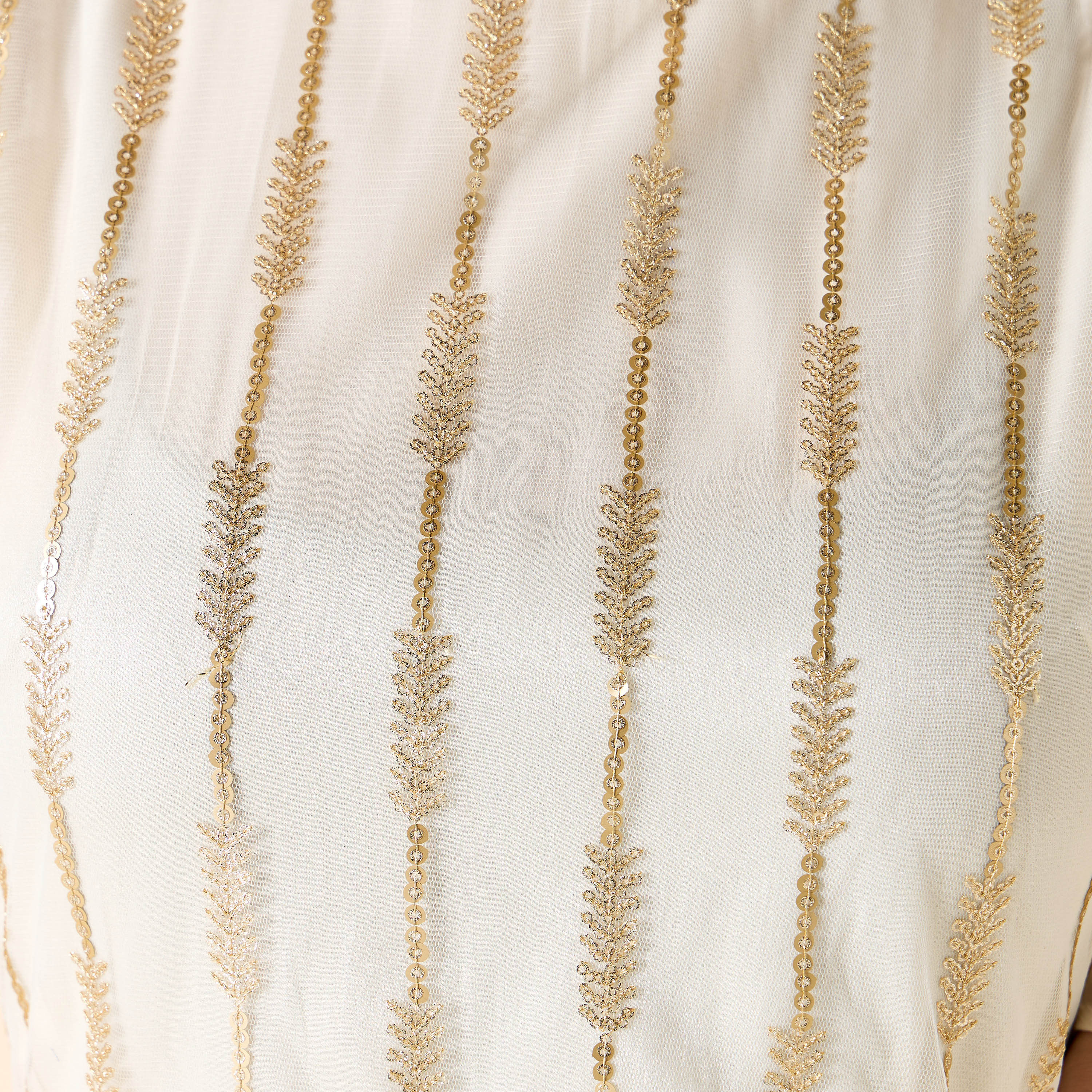 فستان مزين بياقة عالية وأكمام كاب من جولدن أبل-women-clothing-dresses-image-11