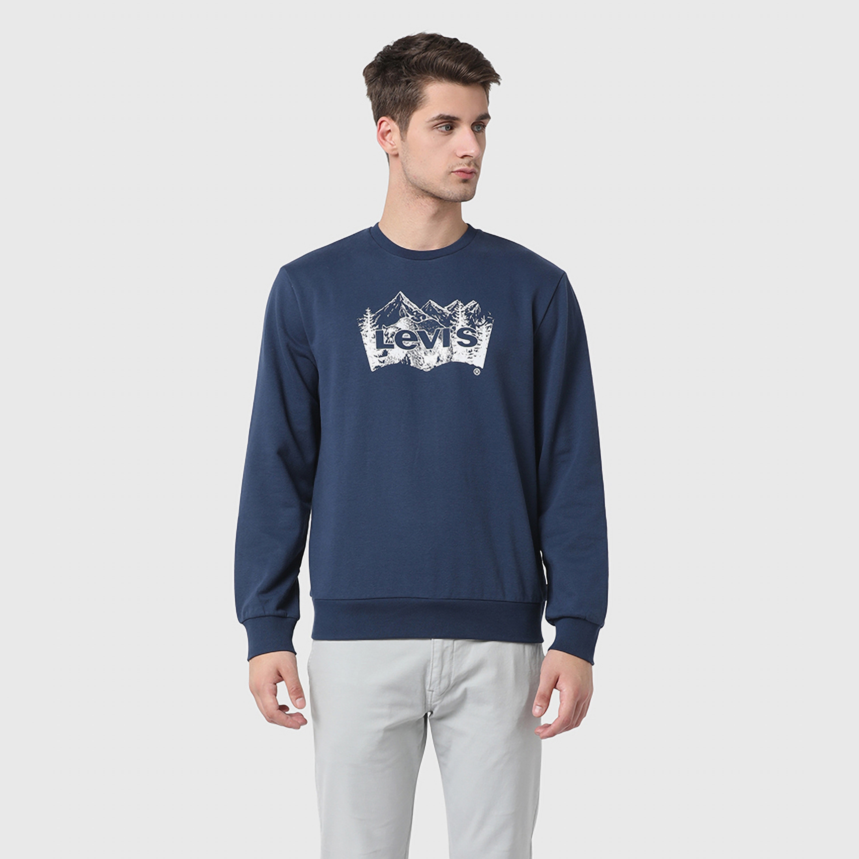 كنزة رجالية بطبعة ليفاي بياقة طويلة بأكمام طويلة-men-winterwear-hoodiesandsweatshirts-image-1