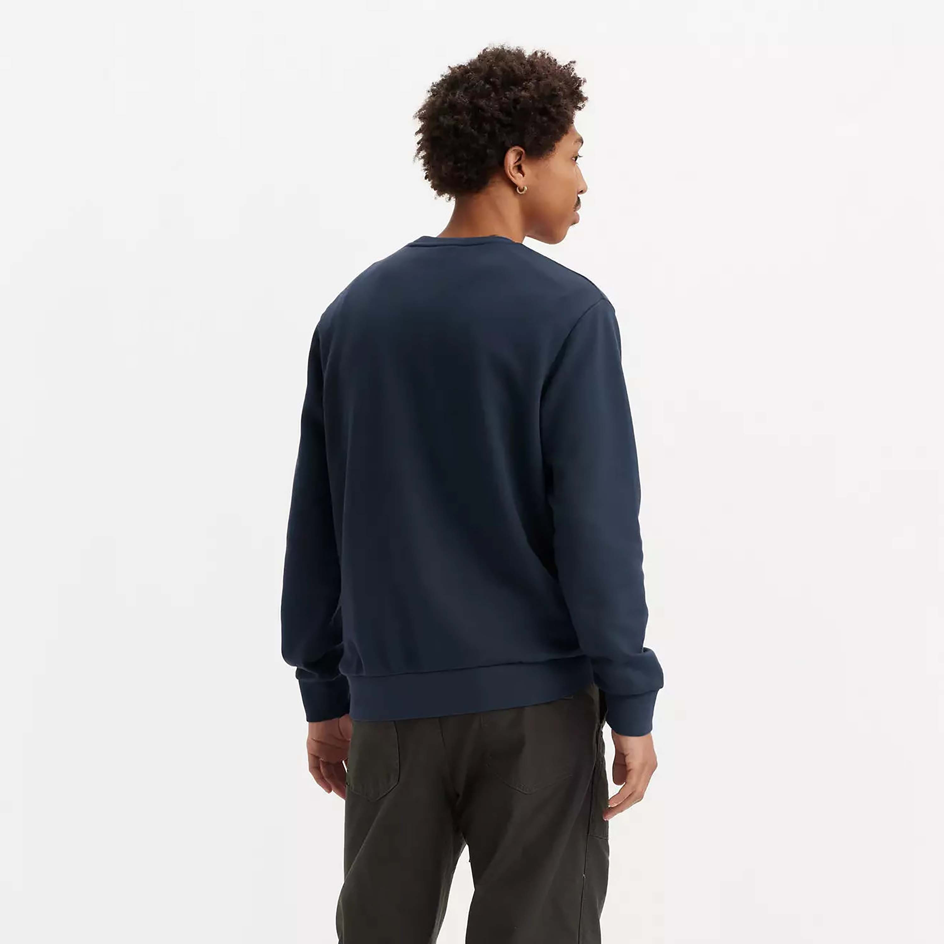 سويت شيرت رجالي سادة برقبة دائرية وأكمام طويلة من ليفايس-men-clothing-hoodiesandsweatshirts-image-4