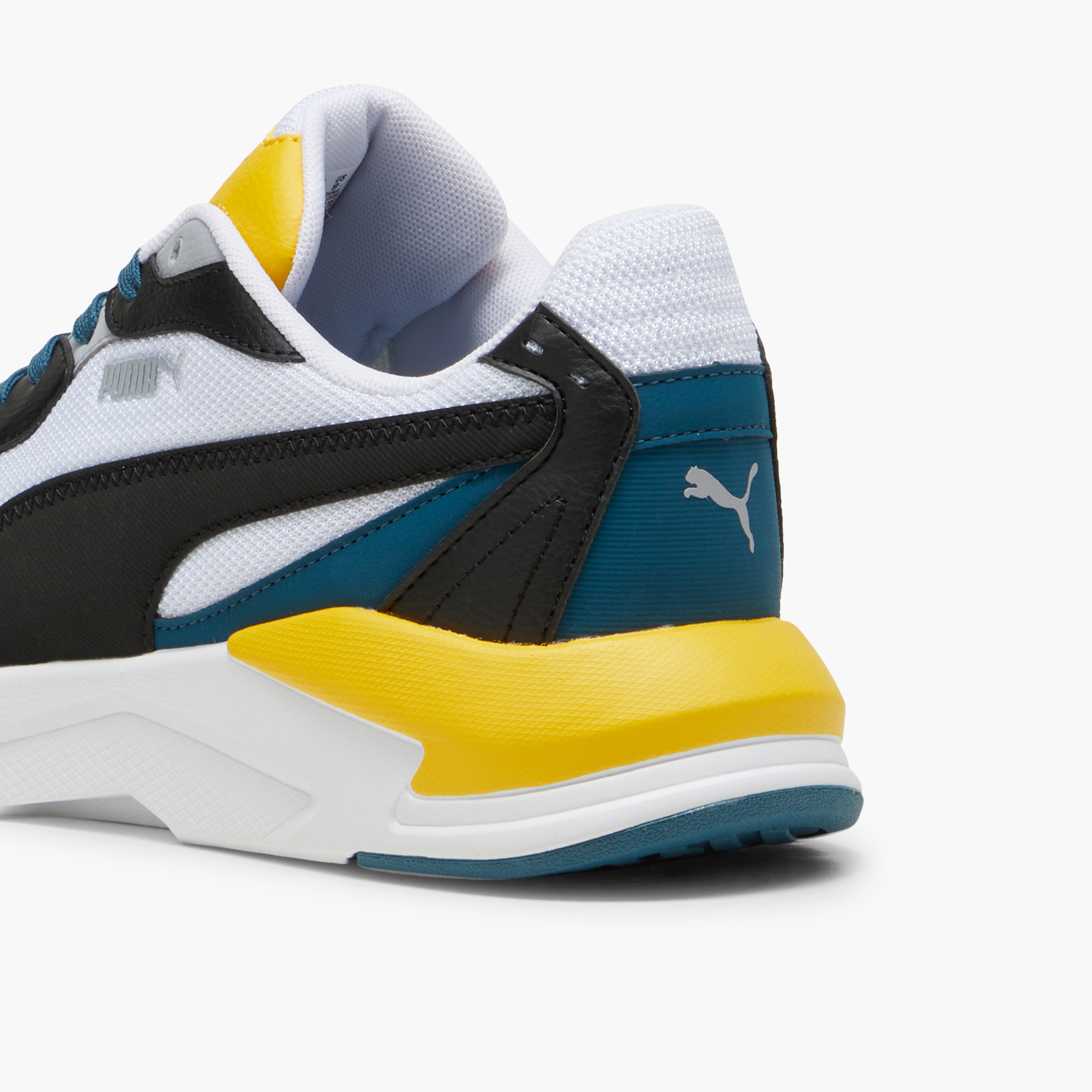 بوما حذاء رياضي إكس-راي سبيد لايت للرجال 384639 |OE-sports-men-shoes-image-5