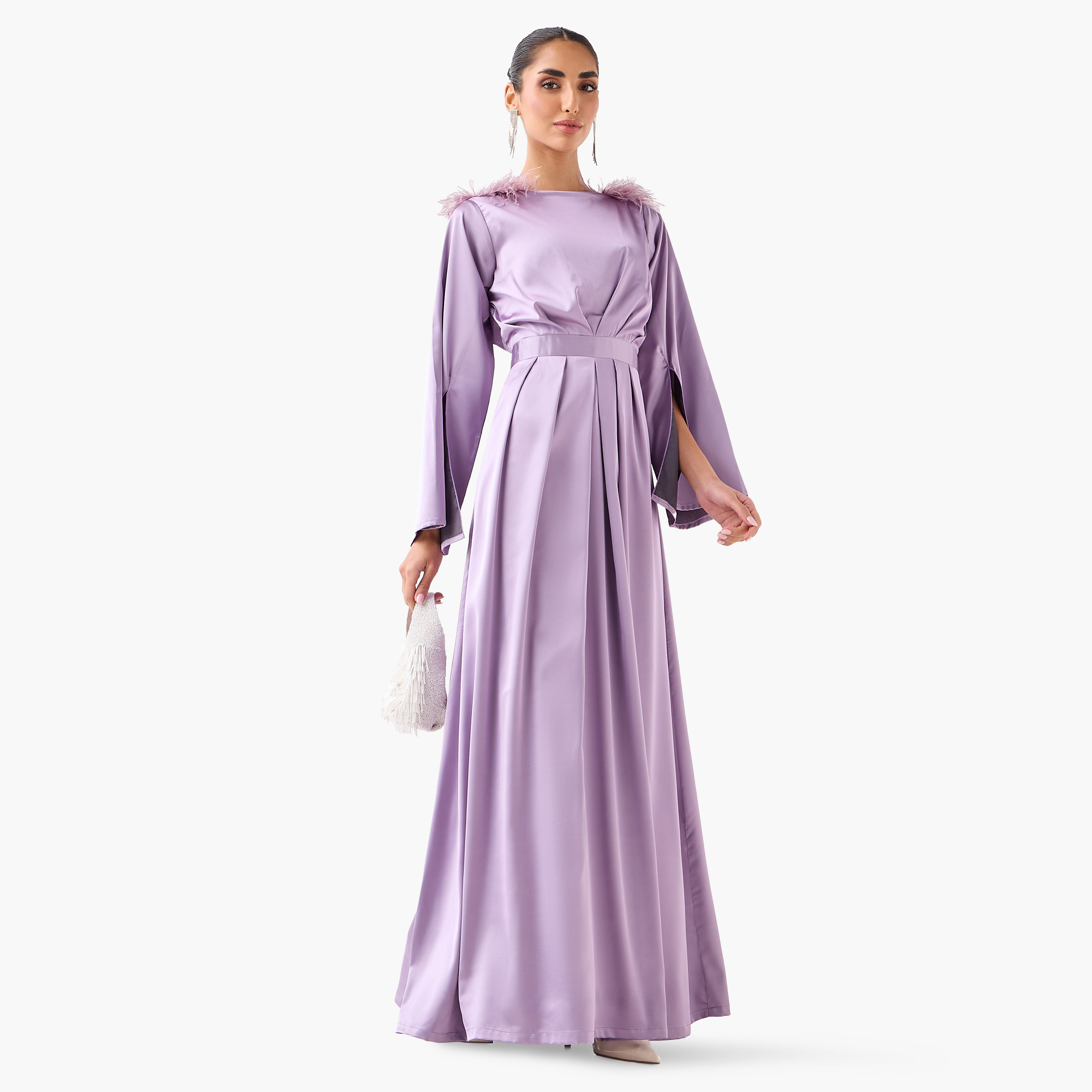 فستان سهرة ماكسي "بلاتيد" بكسرات وأكمام واسعة وتفاصيل ريش لون لافندر من غولدن أبل-women-clothing-dresses-image-3