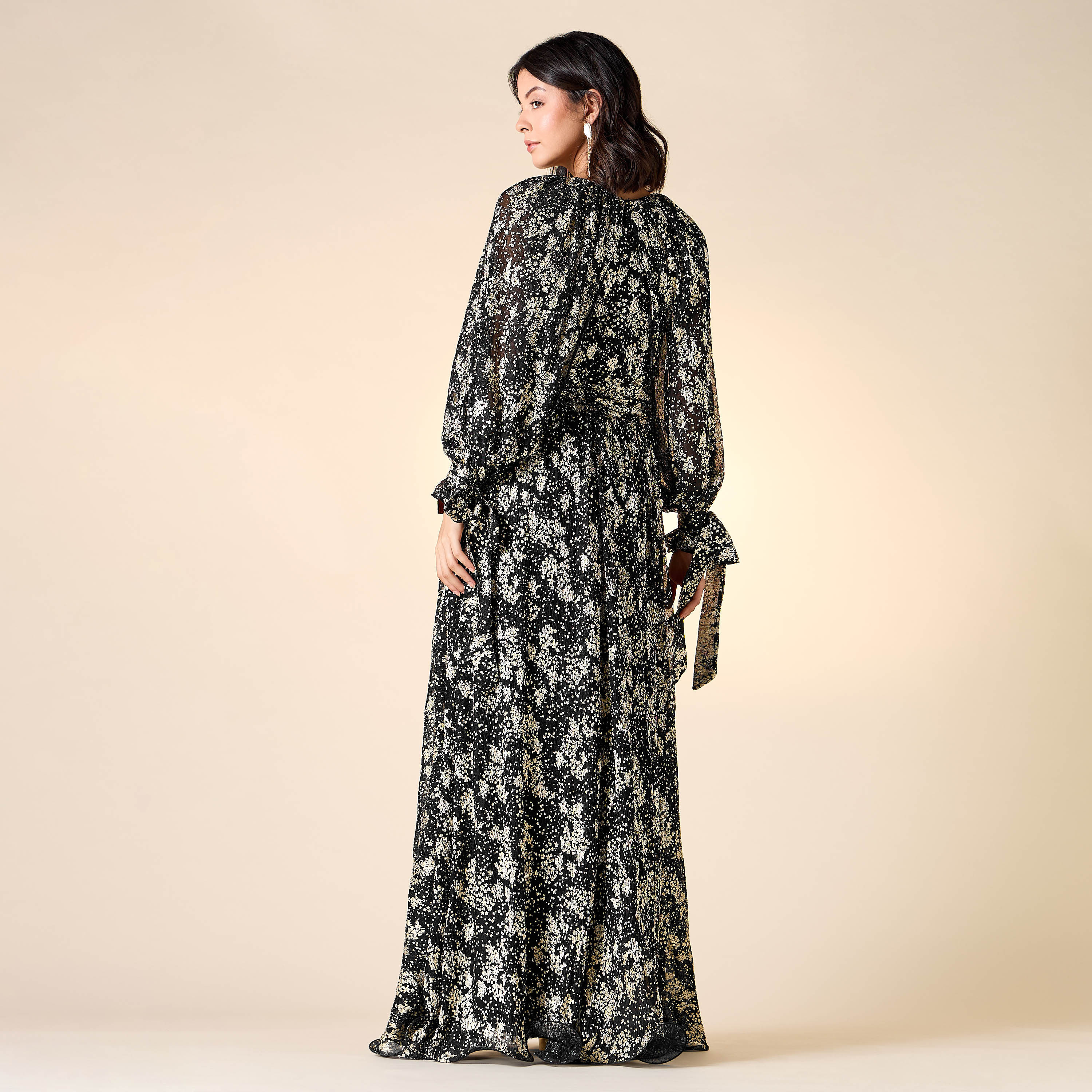 فستان بارز الملمس بأكمام واسعة وأربطة من جولدن أبل-women-clothing-dresses-image-8