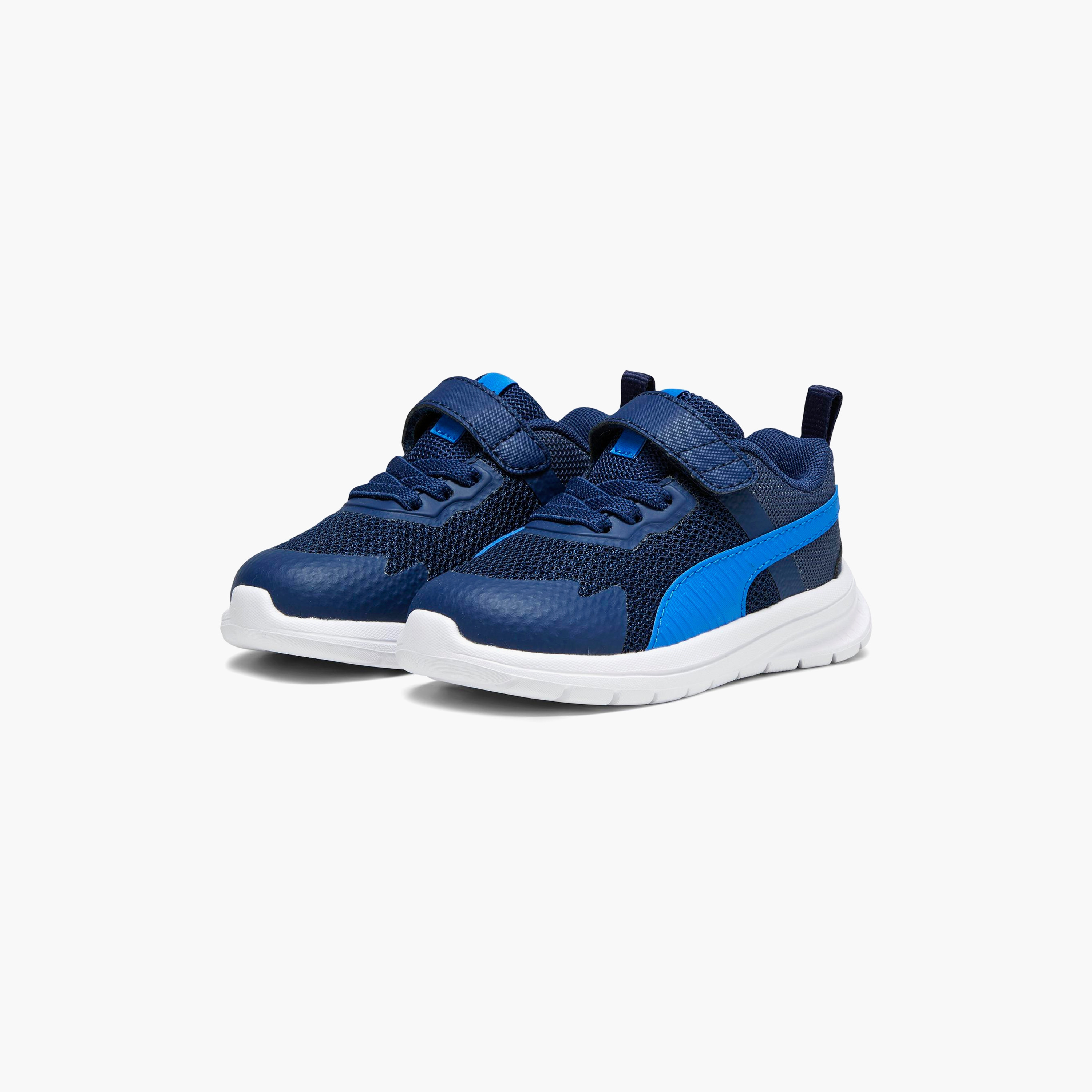 حذاء الجري للأولاد الصغار إيفولف ران ميش من بوما 38624009 | OE-baby-boys-shoes-closedshoes-image-1