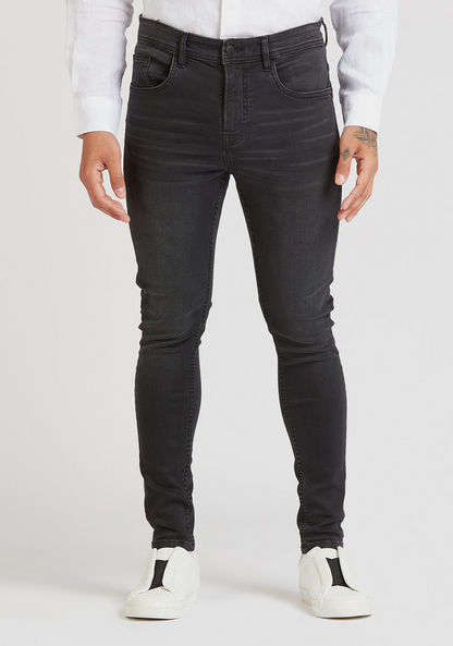 Skinny Fit Full Length Solid Low-Rise Jeans with Pocket Detail