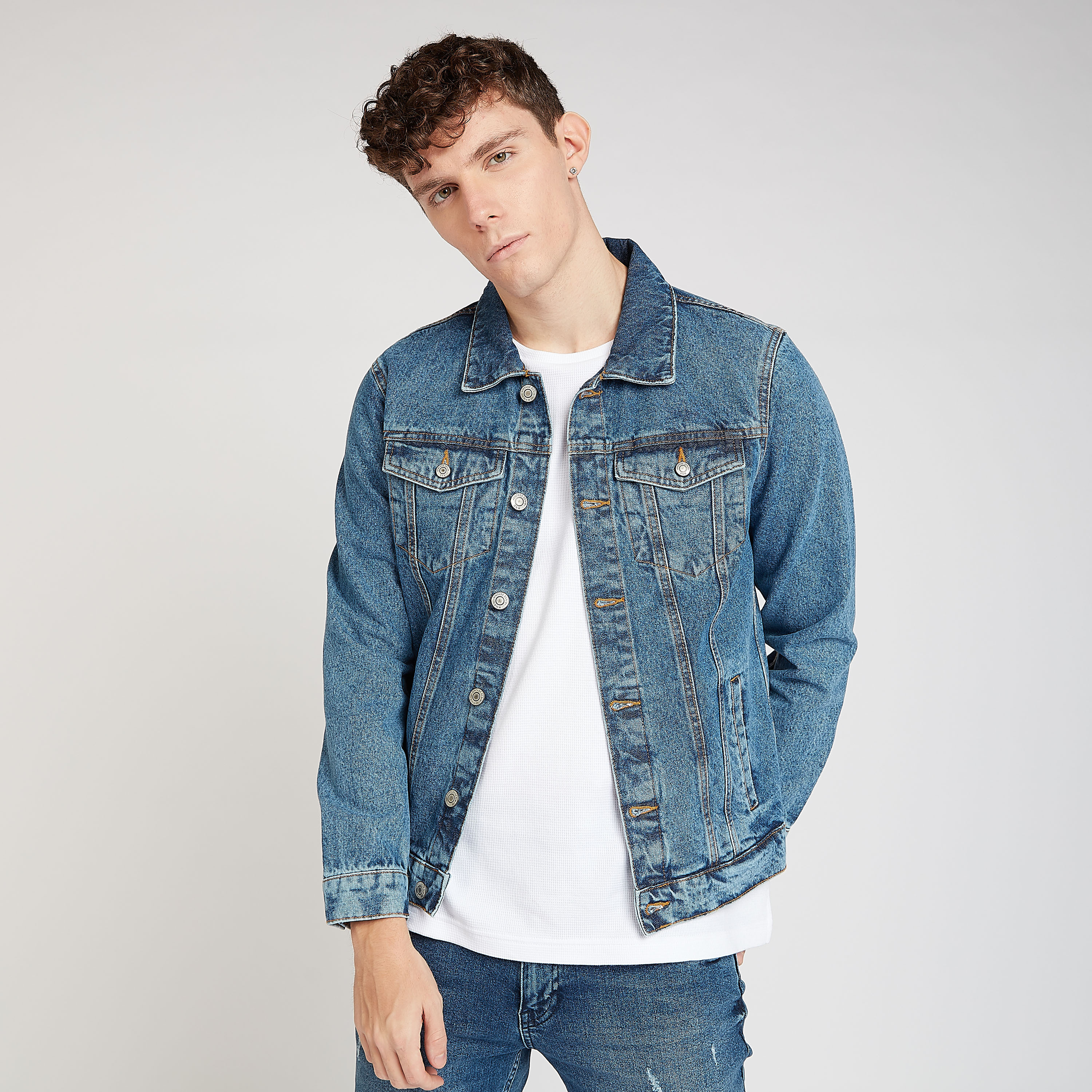 Textured Denim Jacket with Long Sleeves and Flap Pockets