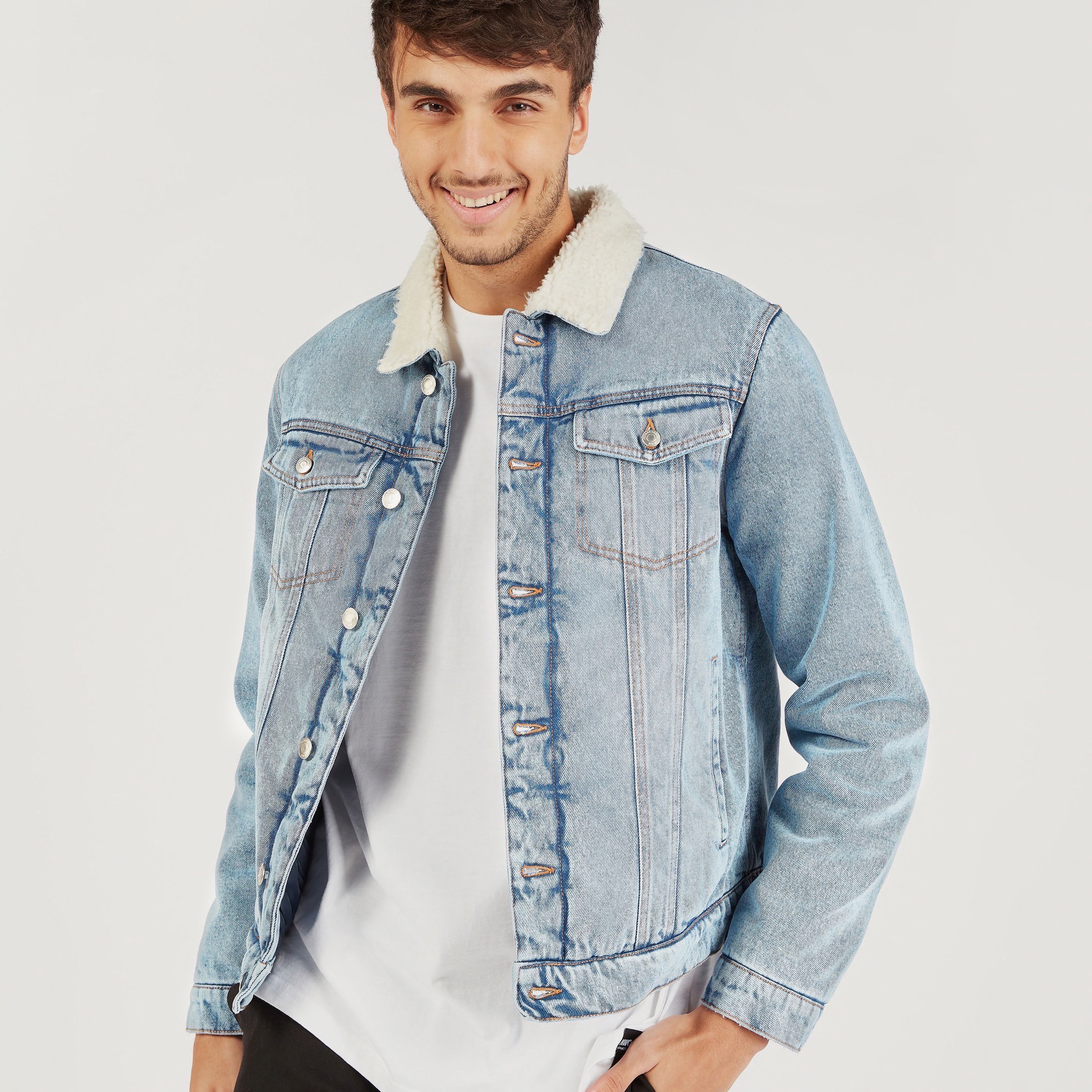 Mens denim jacket store with sherpa collar