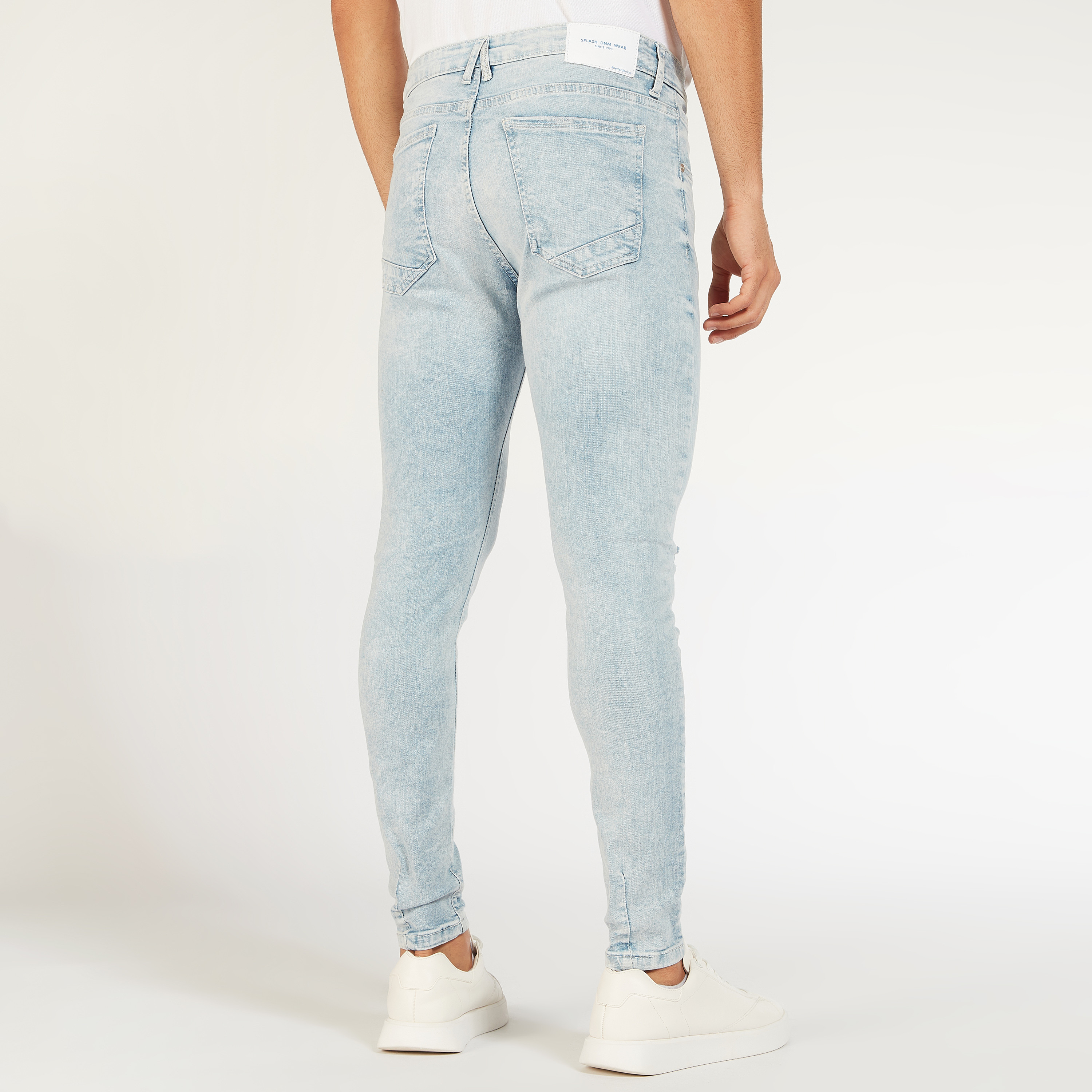 Solid Mid-Rise Jeans with Button Closure and Pockets-men-clothing-bottoms-jeans-image-9
