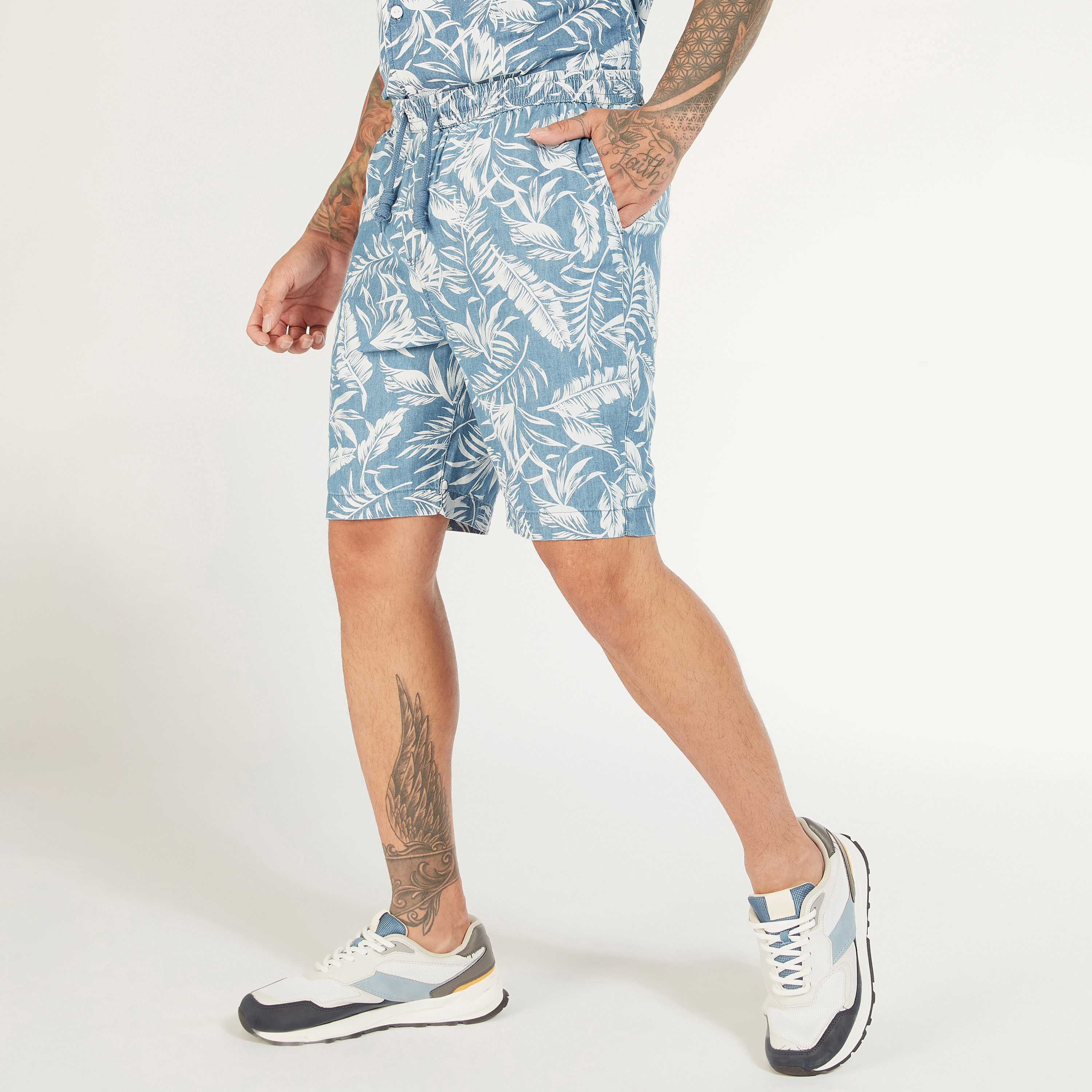 All-Over Print Mid-Rise Shorts with Drawstring Closure and Pockets-men-clothing-bottoms-shorts-image-3