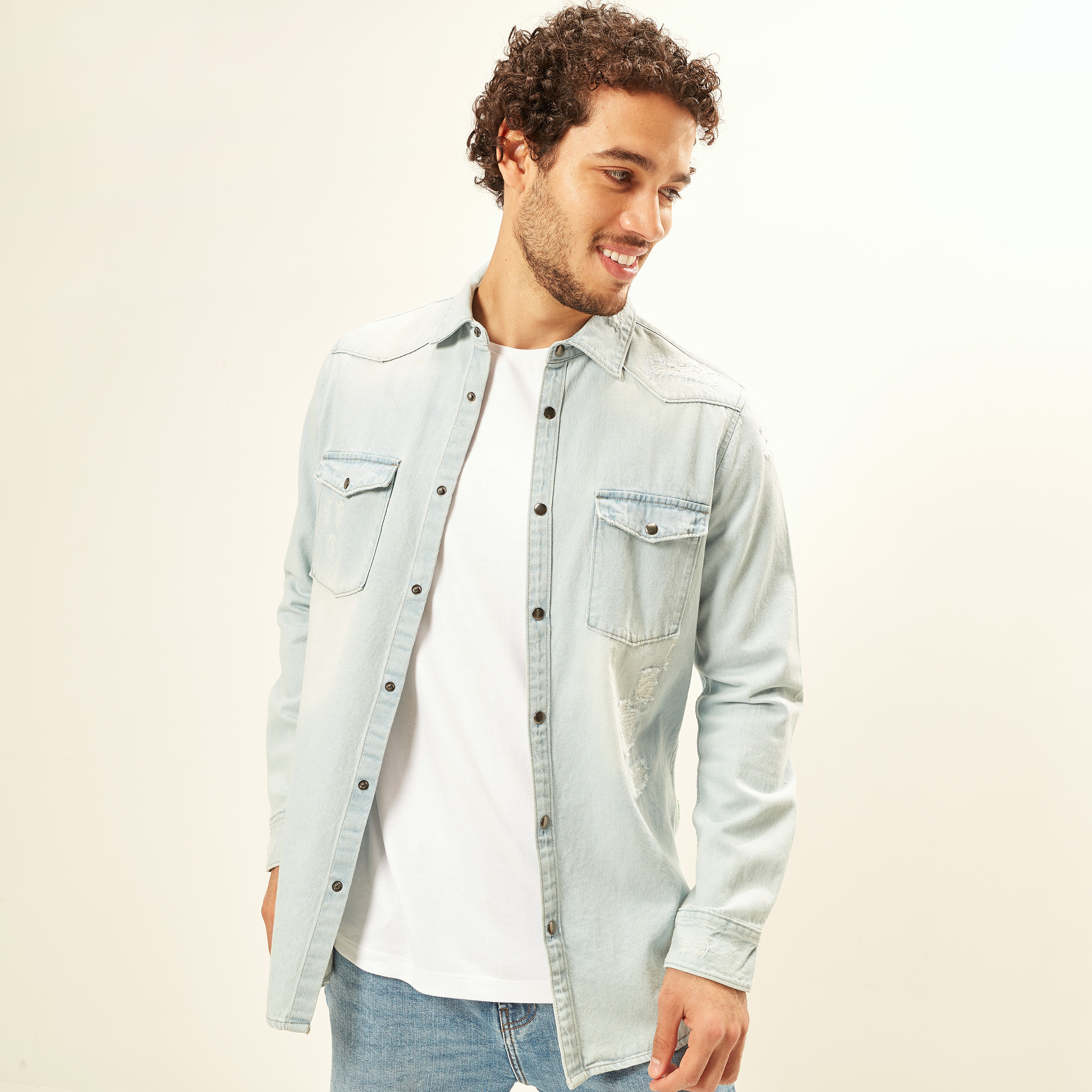 Splash Chest Pockets Denim Jacket For Men - Light Blue, S: Buy Online at  Best Price in Egypt - Souq is now Amazon.eg