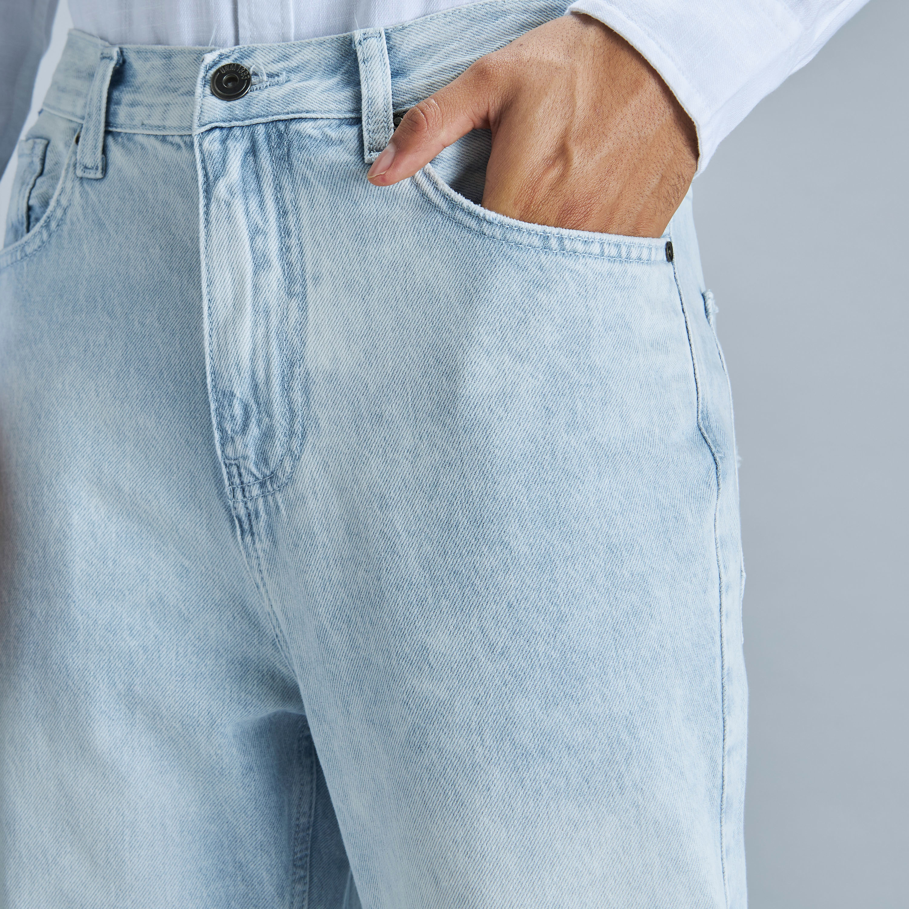 Relaxed fit sale cropped jeans