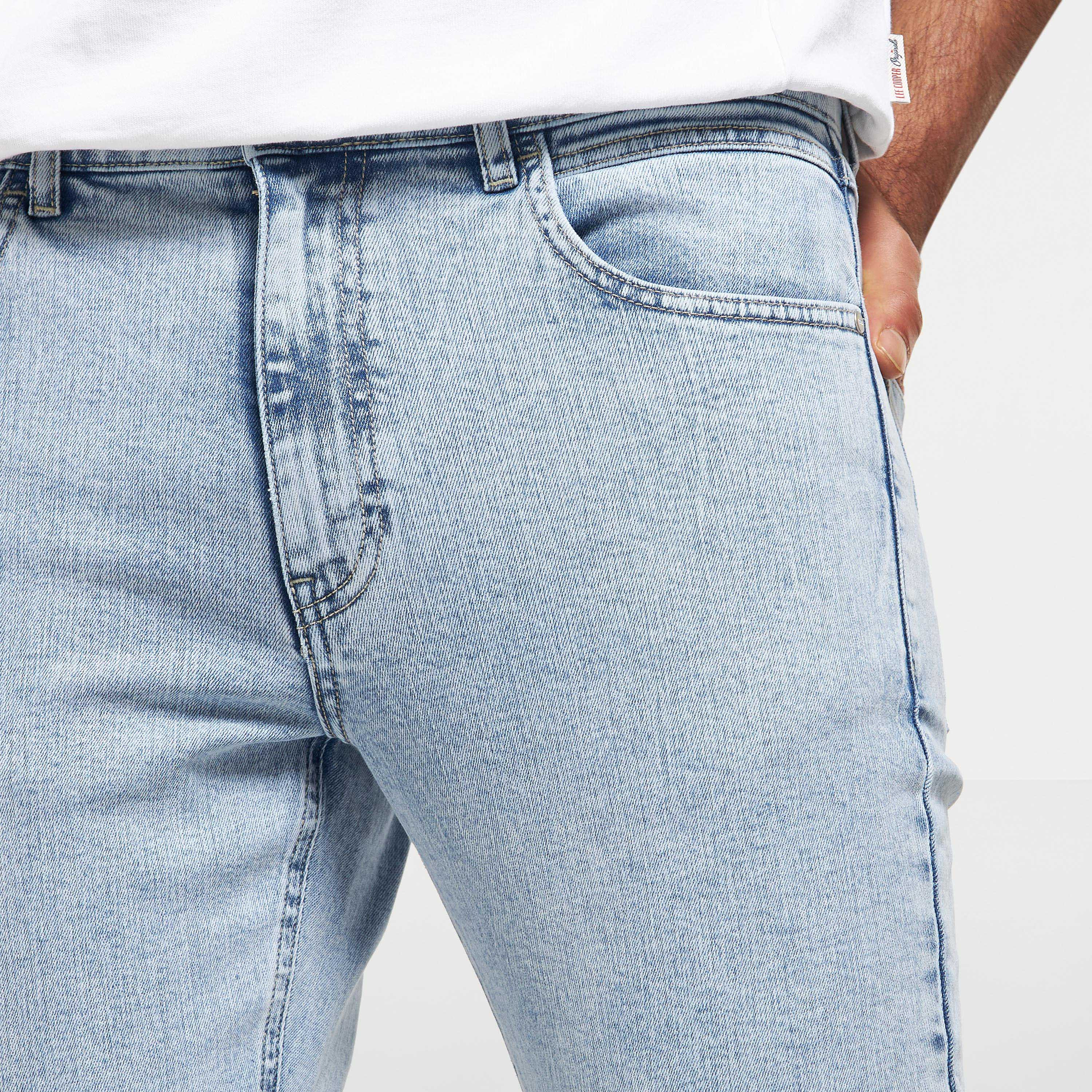 Tapered hot sale skinny jeans