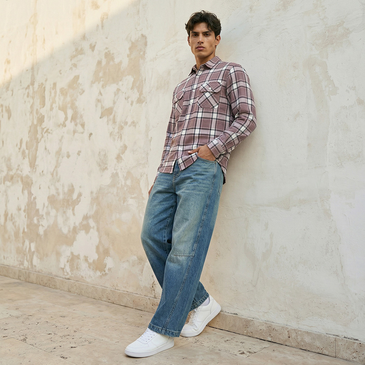 بنطلون جينز بقصّة باجي للرجال-men-clothing-bottoms-jeans-image-3