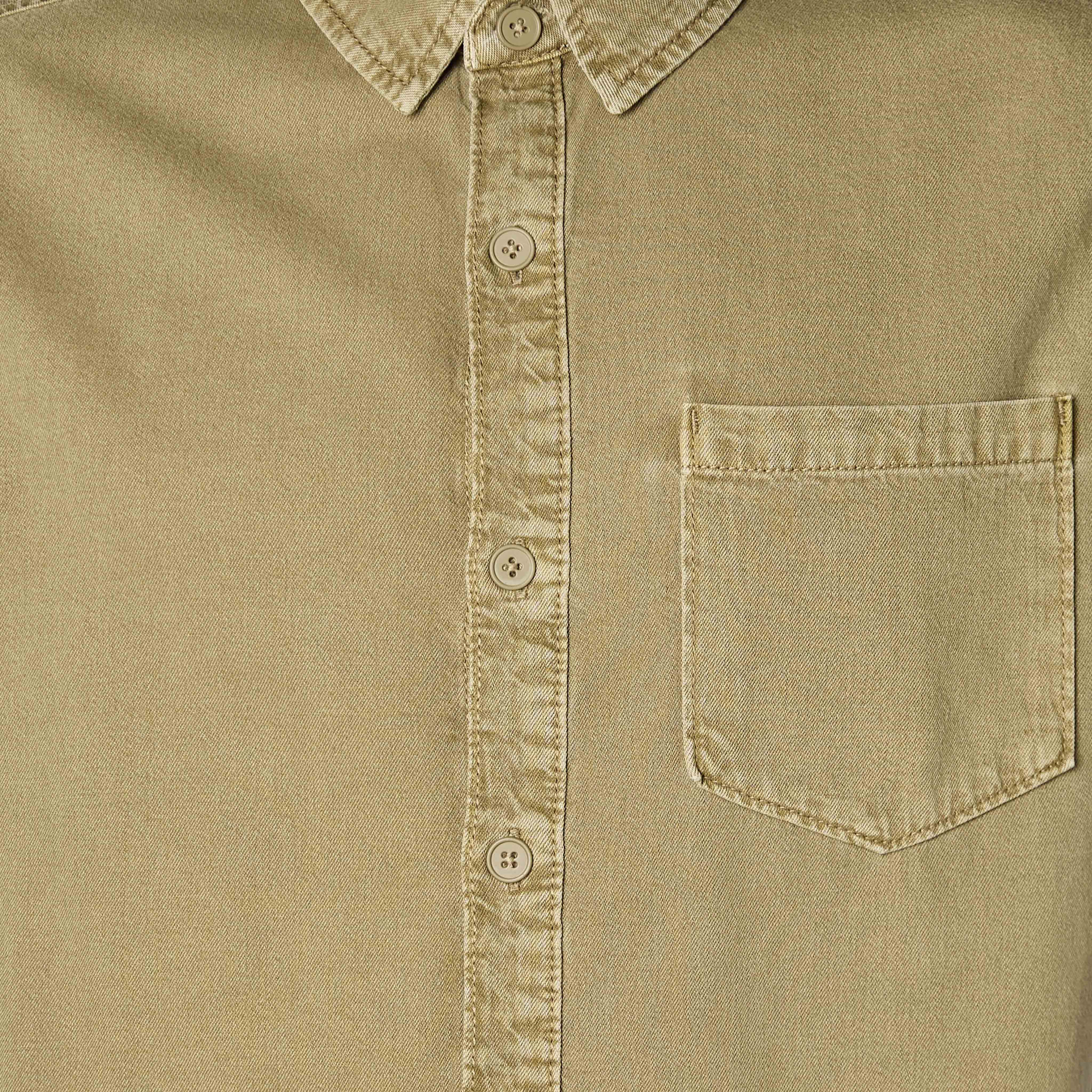 قميص بقصة عادية وياقة وأكمام قصيرة للرجال-men-clothing-shirts-image-2