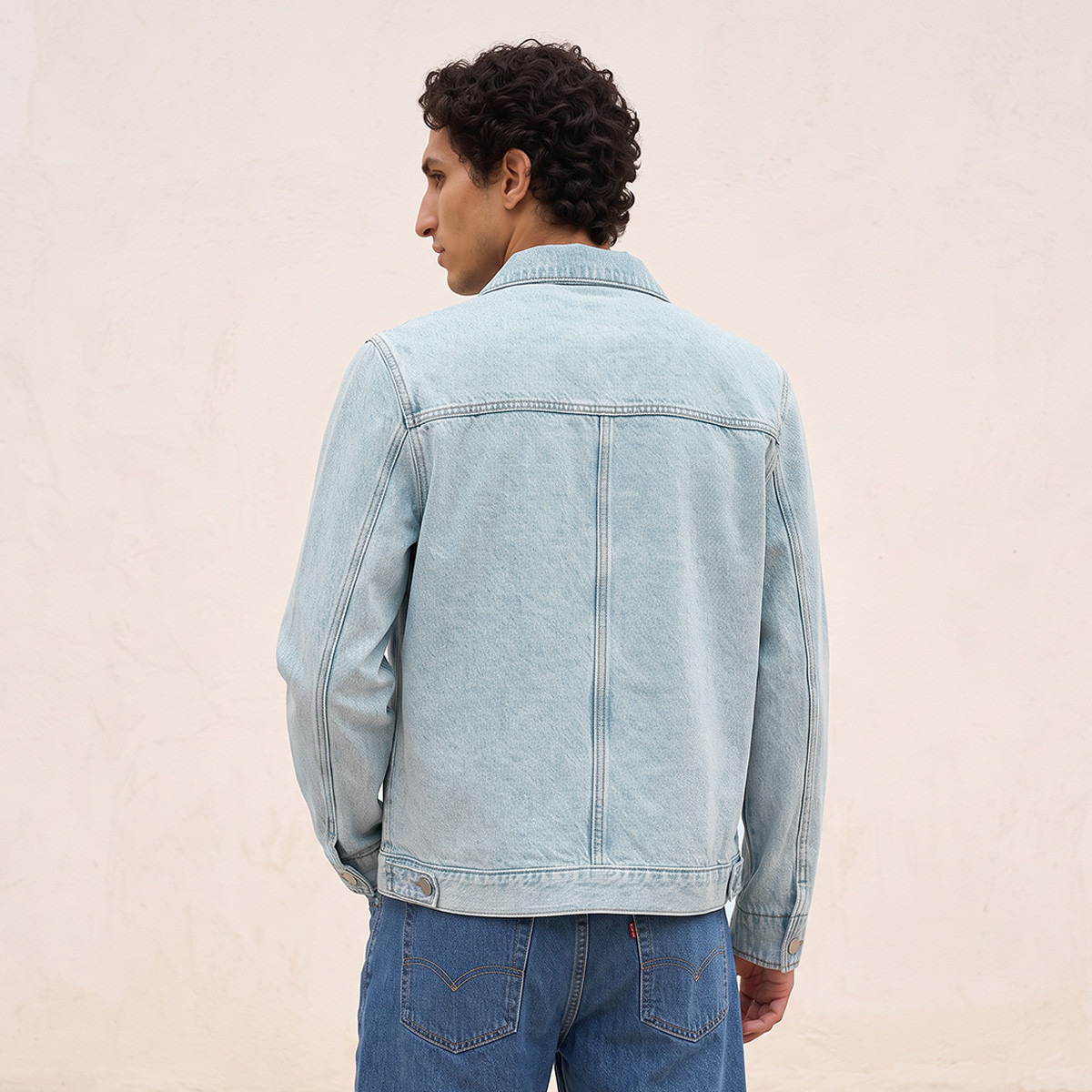 جاكيت رياضي بجيوب من سبلاش دينم-men-clothing-jacketsandblazers-jackets-image-3