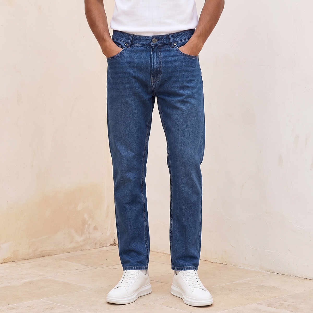 بنطلون جينز بقصة مستقيمة من سبلاش دينم-men-clothing-jeans-image-1