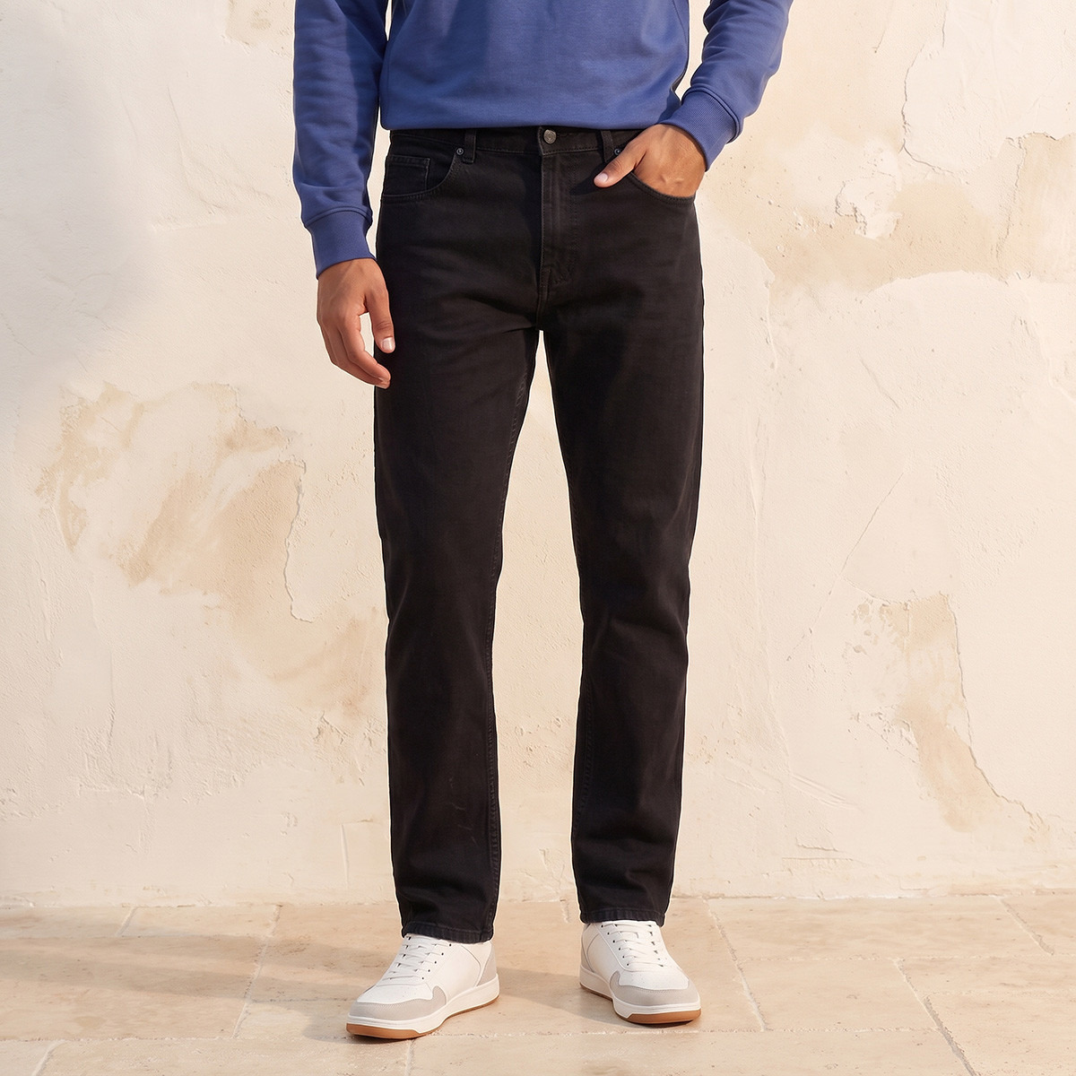 بنطلون جينز بقصة مستقيمة من سبلاش دينم-men-clothing-jeans-image-1