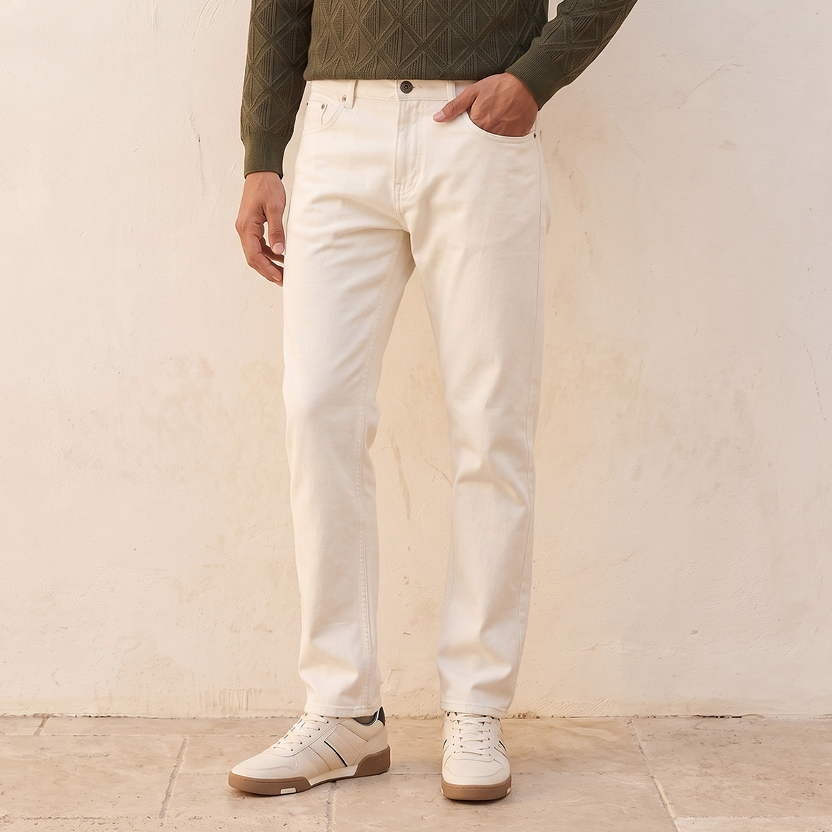 بنطلون جينز بقصة مستقيمة من سبلاش دينم-men-clothing-jeans-image-1