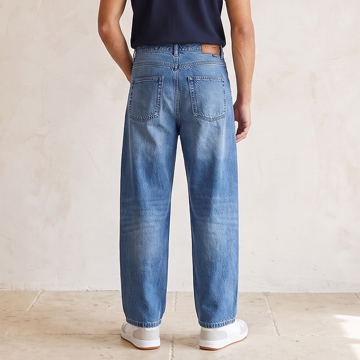 جينز بقصة واسعة من سبلاش دينم-men-clothing-jeans-image-3