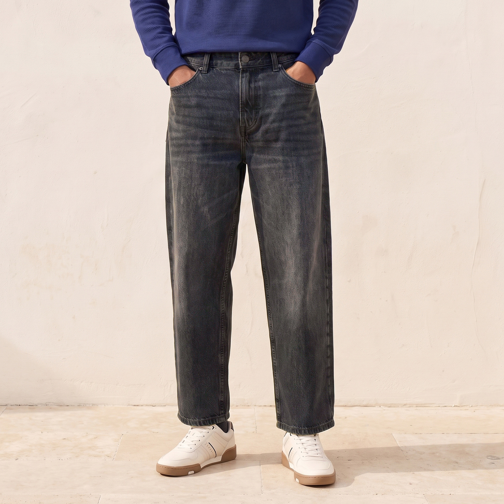 جينز بقصة واسعة من سبلاش دينم-men-clothing-jeans-image-1