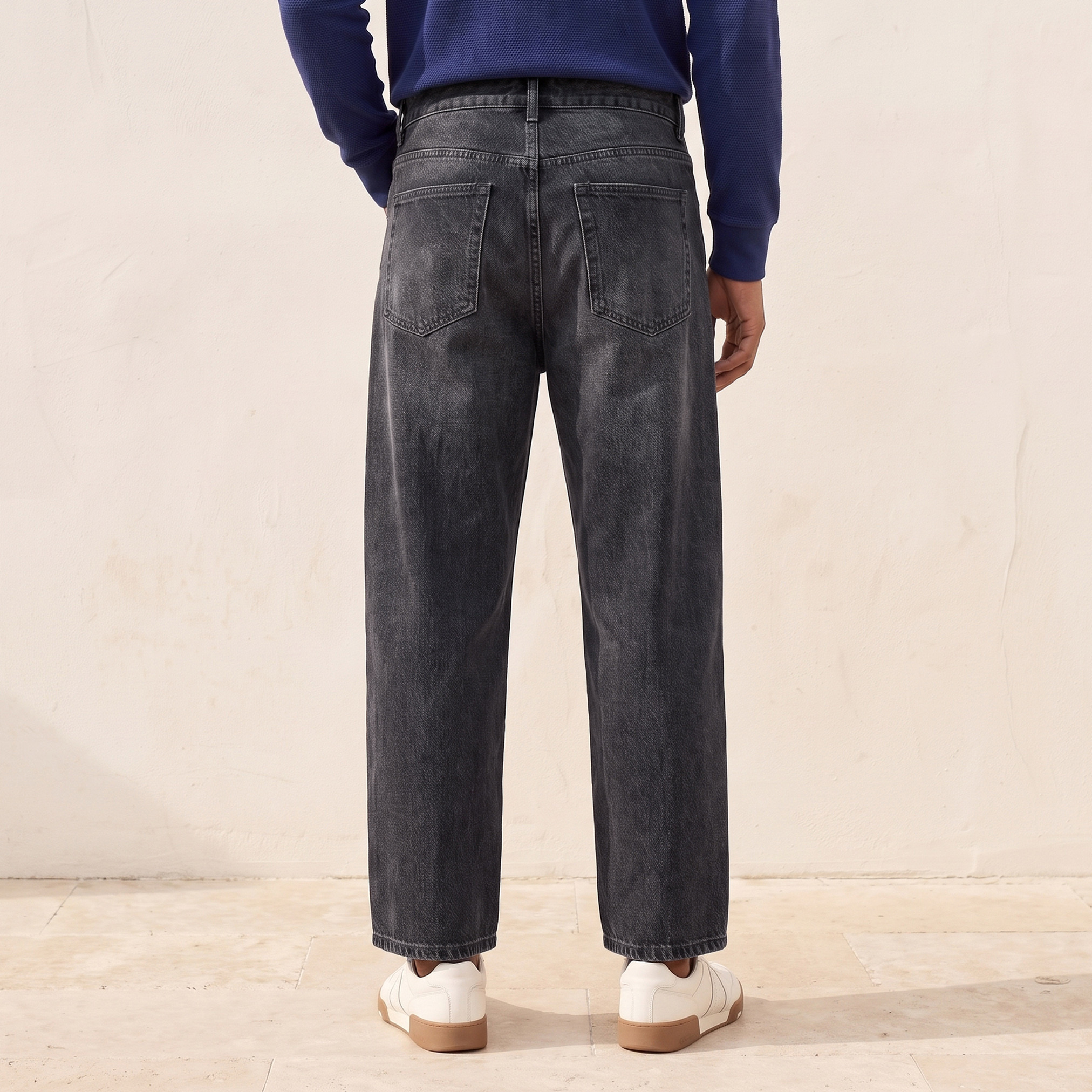 جينز بقصة واسعة من سبلاش دينم-men-clothing-jeans-image-3
