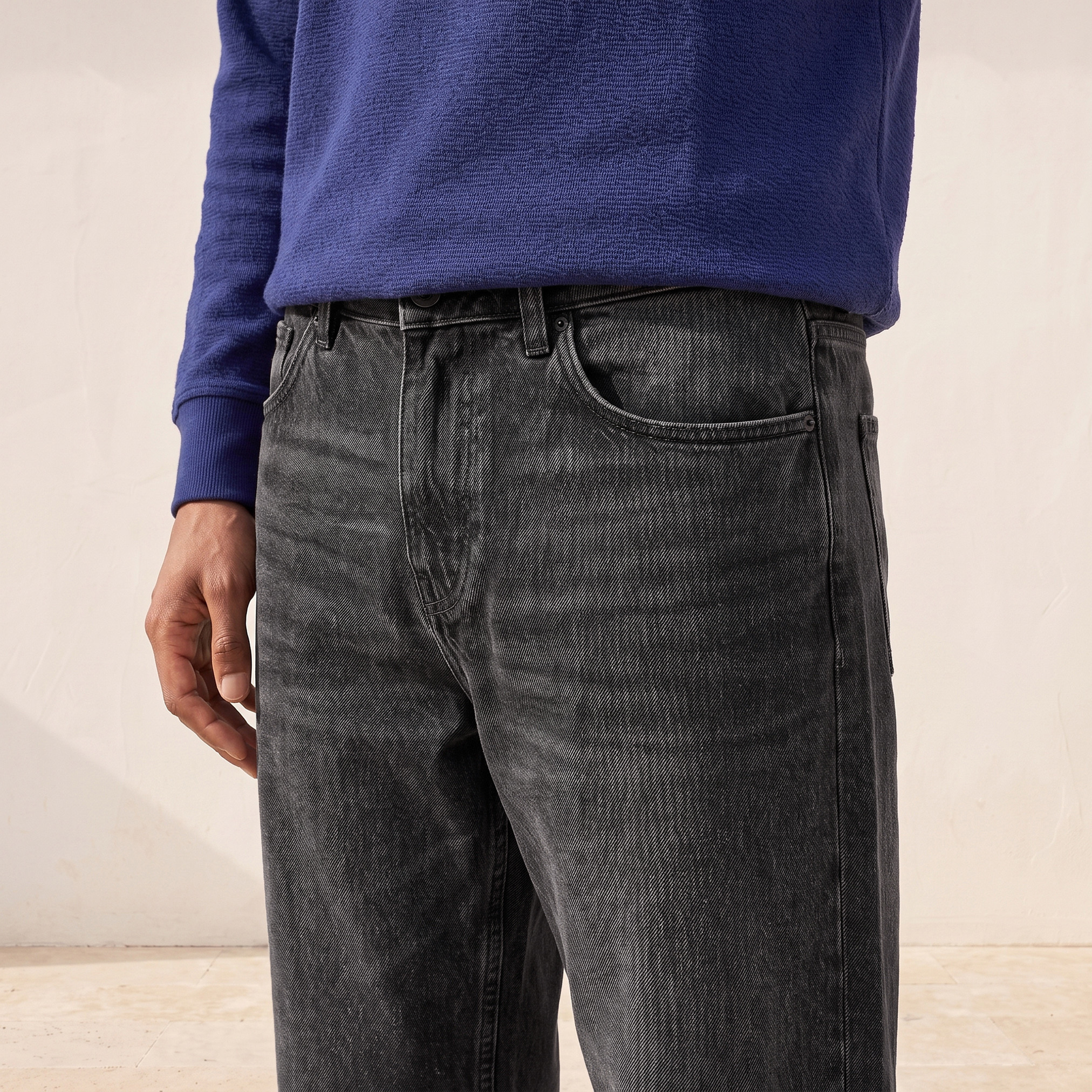 جينز بقصة واسعة من سبلاش دينم-men-clothing-jeans-image-4