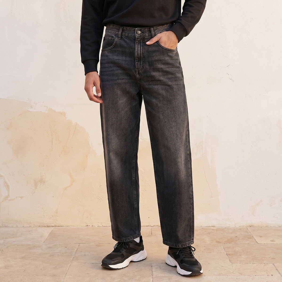 بنطلون جينز بقصّة باريل من سبلاش دنيم-men-clothing-jeans-image-1