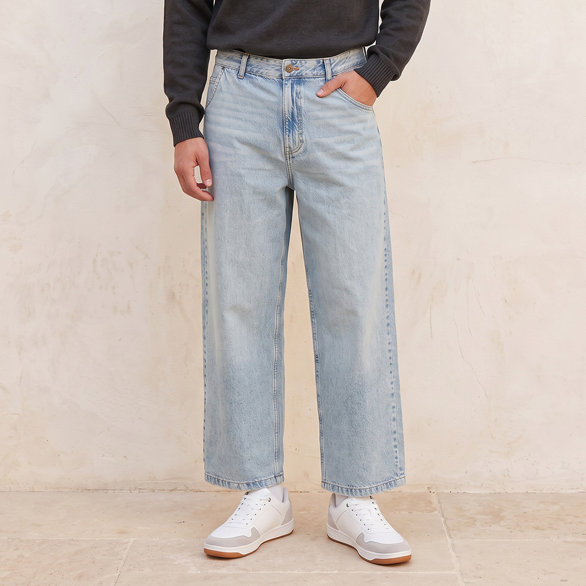 بنطلون جينز بخصر بزر وقصة سكايتر من سبلاش دينم-men-clothing-jeans-image-1