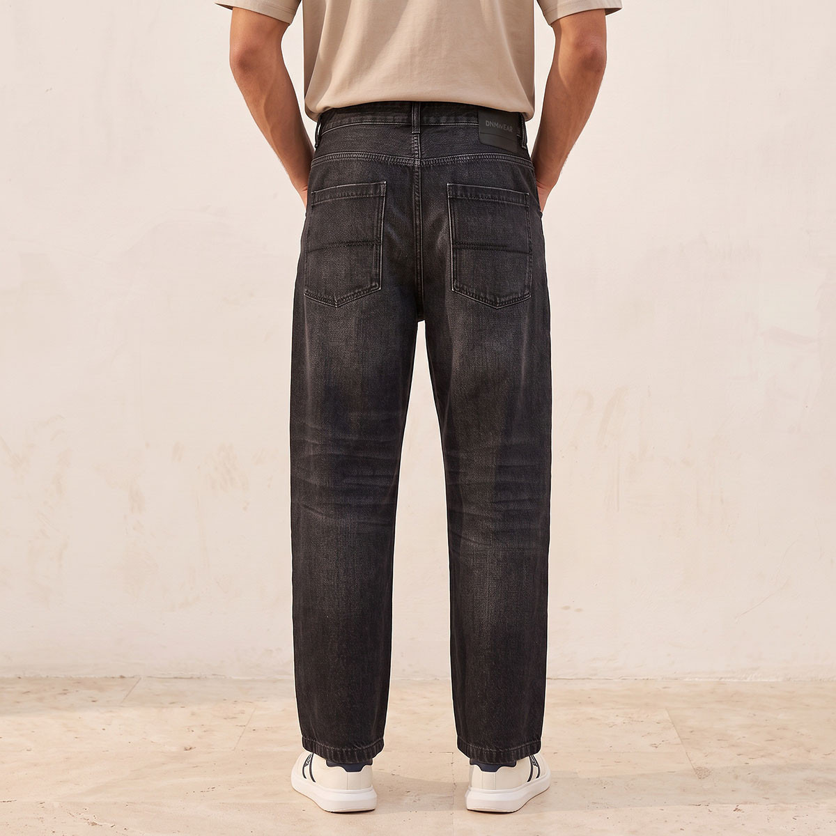 بنطلون جينز بخصر بزر وقصة سكايتر من سبلاش دينم-men-clothing-jeans-image-3