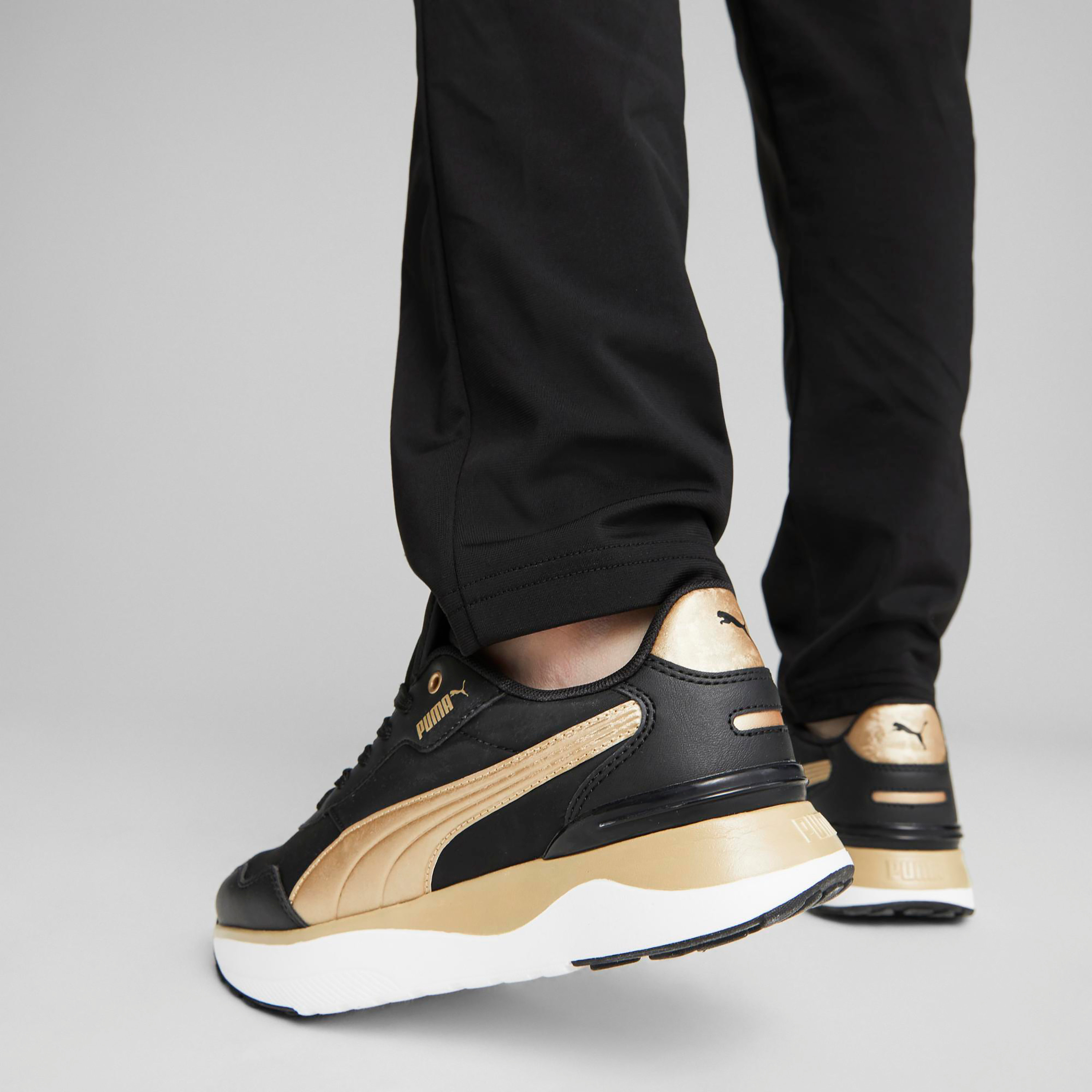 Black and shop gold pumas quiz