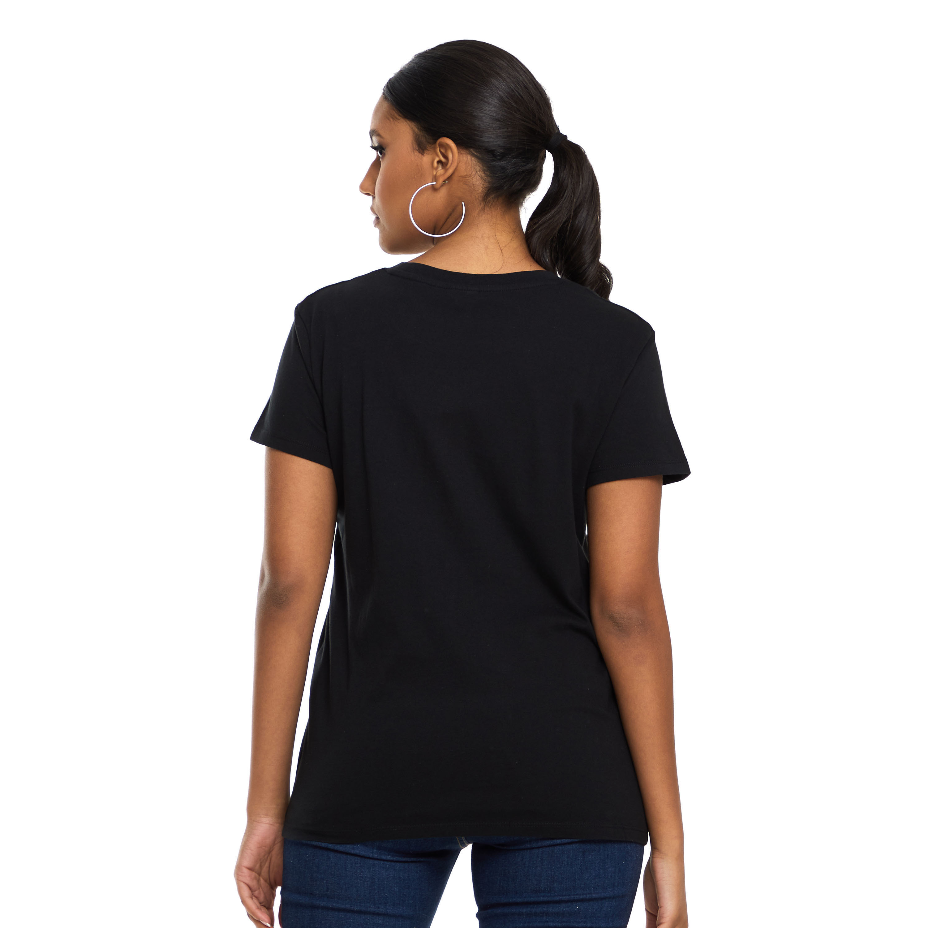 تي شيرت نسائي من ليفايز سادة بأكمام قصيرة و ياقة دائرية مع لون أسود-women-clothing-tshirts-image-2