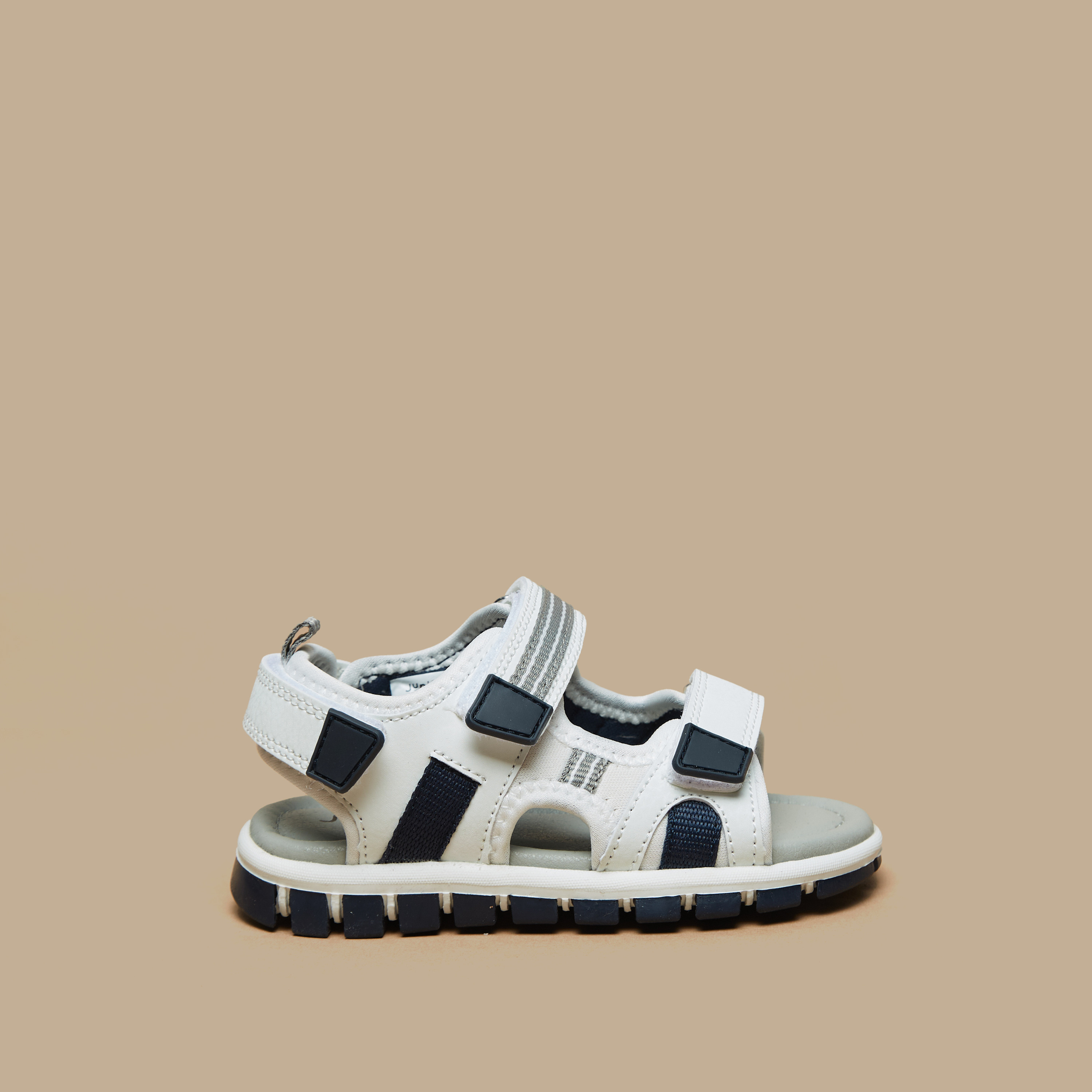 Buy AIR FAX Unisex Kids Casual Outdoor Valcro Sandal Floaters  (AMPLIFIER_BLACK_5) Online at Best Prices in India - JioMart.