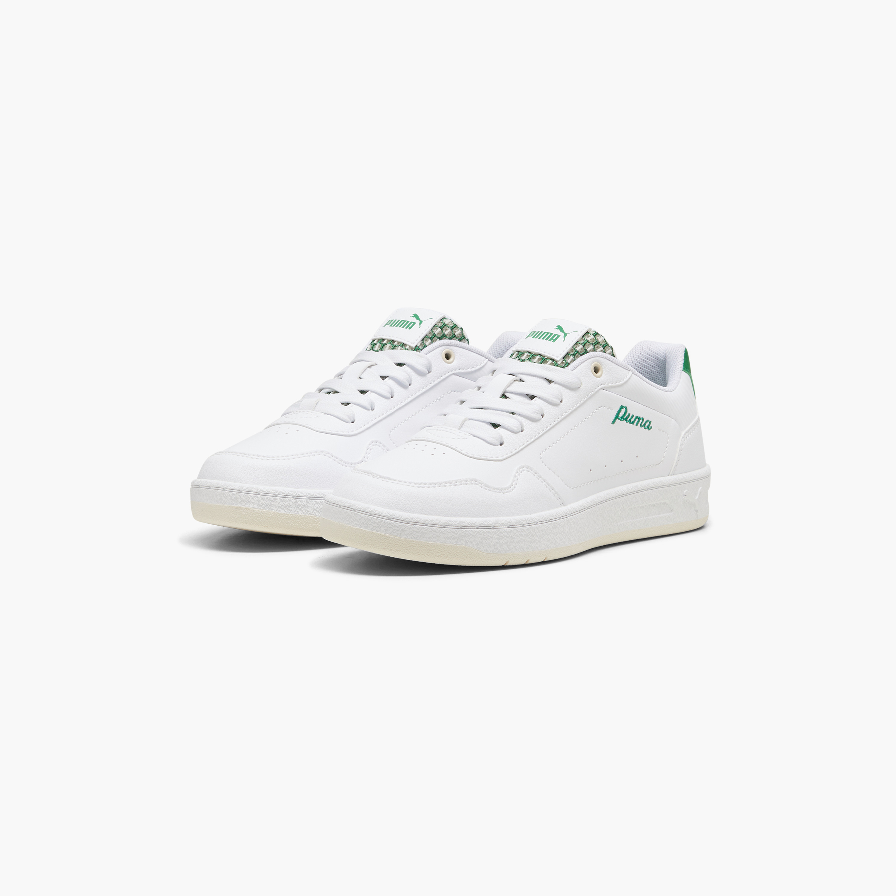 بوما حذاء رياضي كورت كلاسي بلوسوم للنساء 395092 |OE-sports-women-shoes-image-1